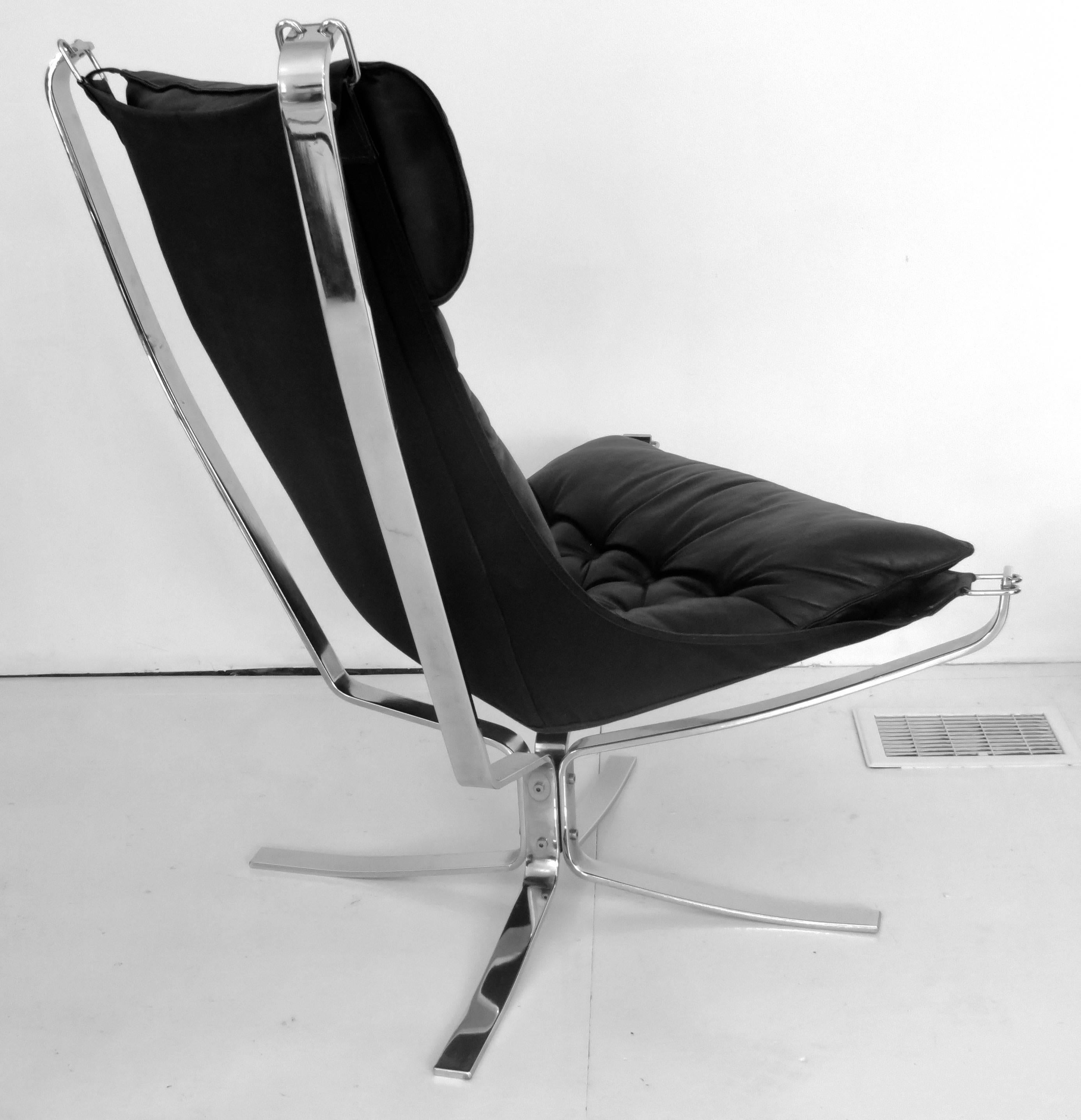 Norwegian Pair of Sigurd Ressell Falcon Chairs in Black Leather Chrome-Plated Steel