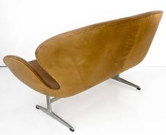 Sofá o Settee Cisne Arne Jacobsen Modelo 3321, Dinamarca, 1958