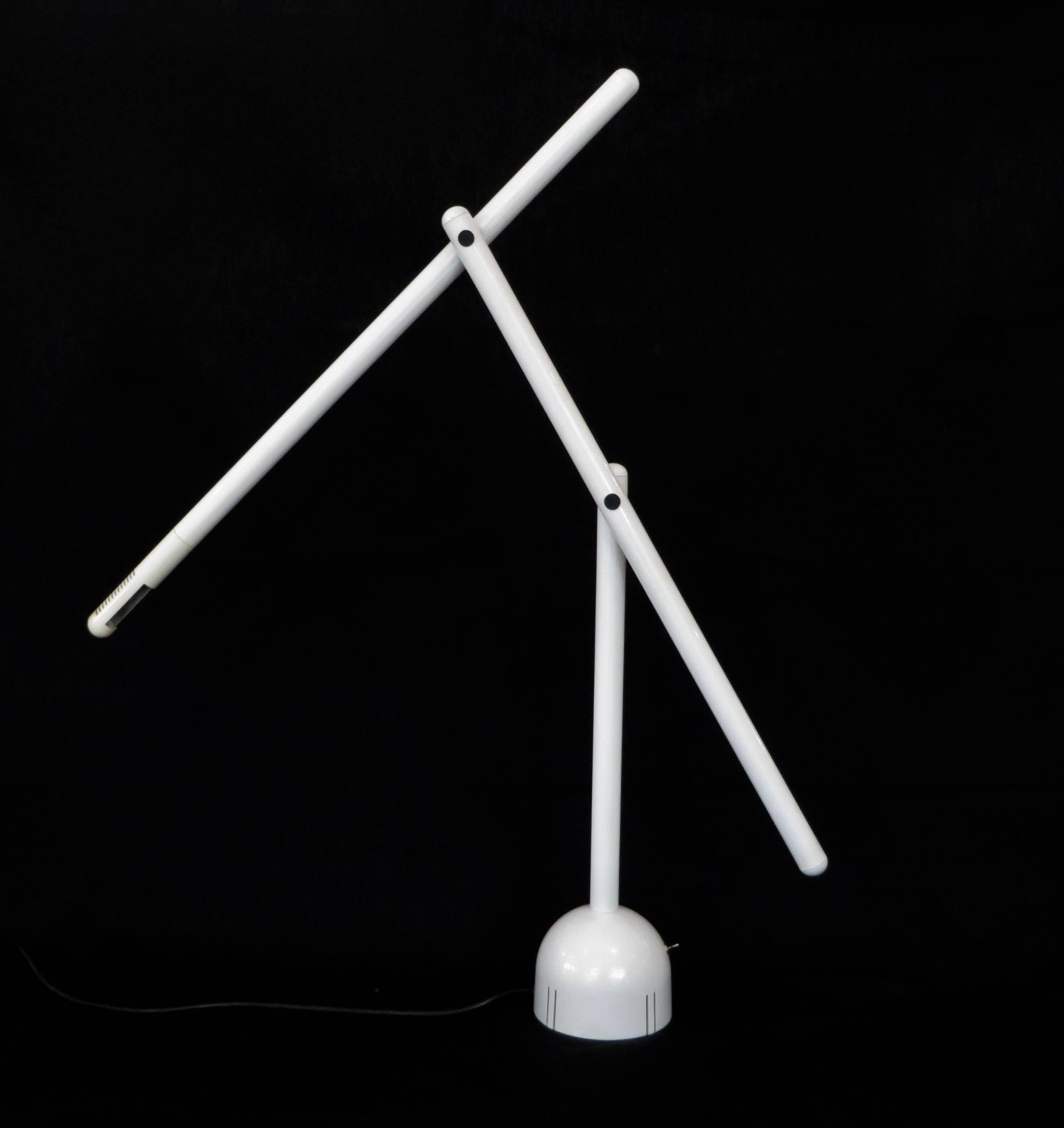Mid-Century Modern Italian Mira Table Lamp by Mario Arnaboldi for Programmaluce in White