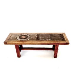 Table basse ou banc en céramique, structure en bois de style brutaliste, d'origine espagnole, vers 1970