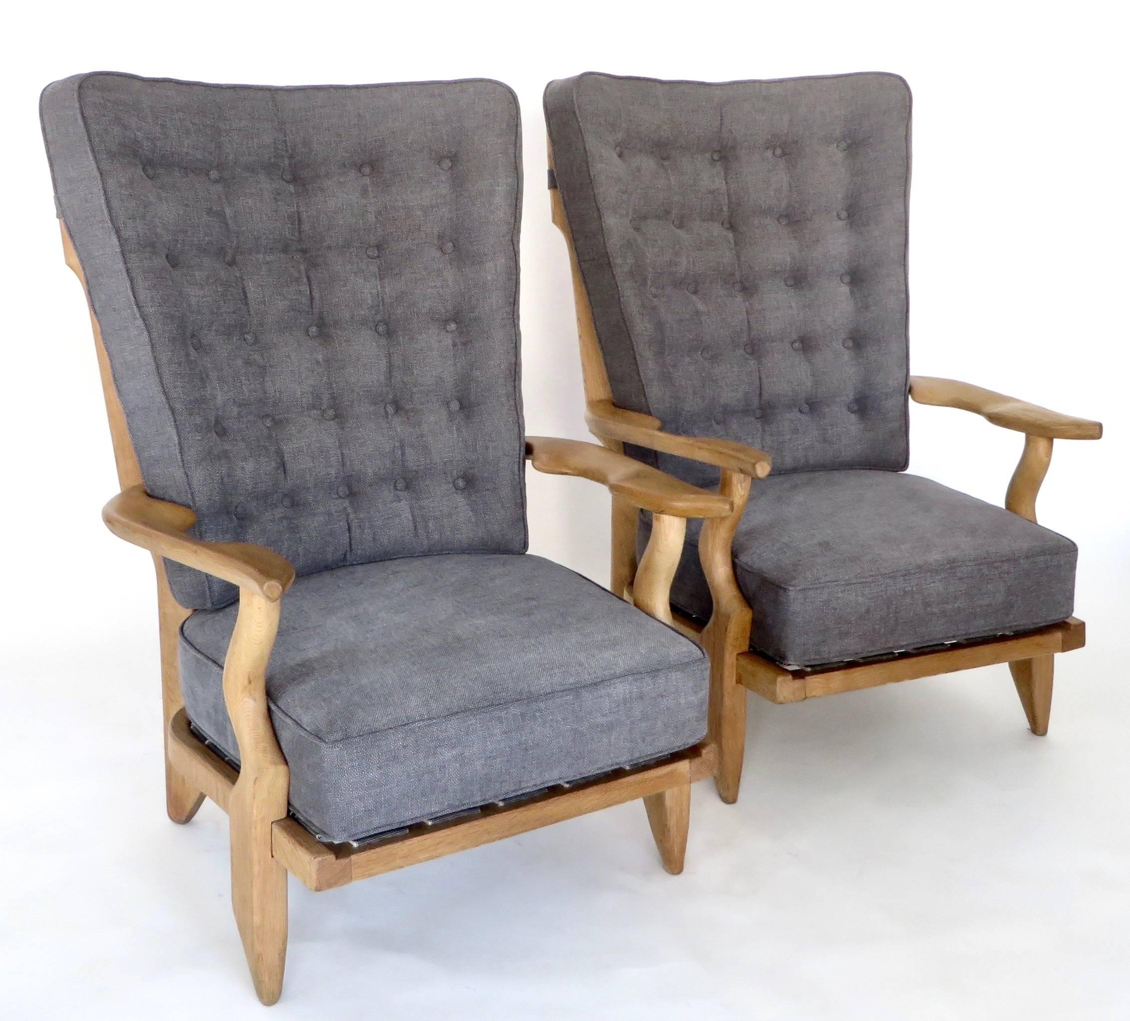 Pair of French Grand Repos Lounge Chairs by Guillerme et Chambron Votre Maison 4