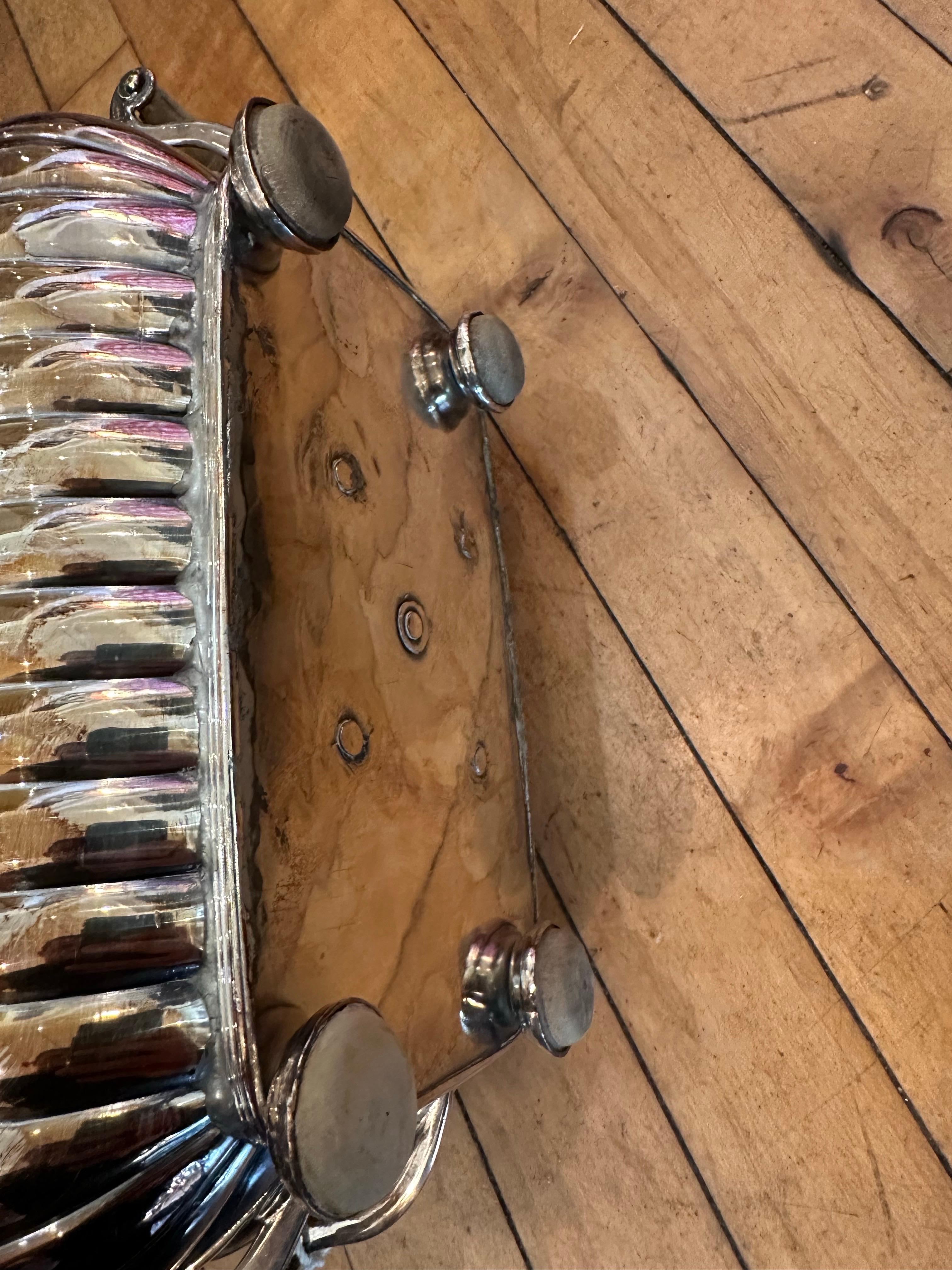 Carrello da bar americano di metà secolo, ottimo colore e patina in vendita 38