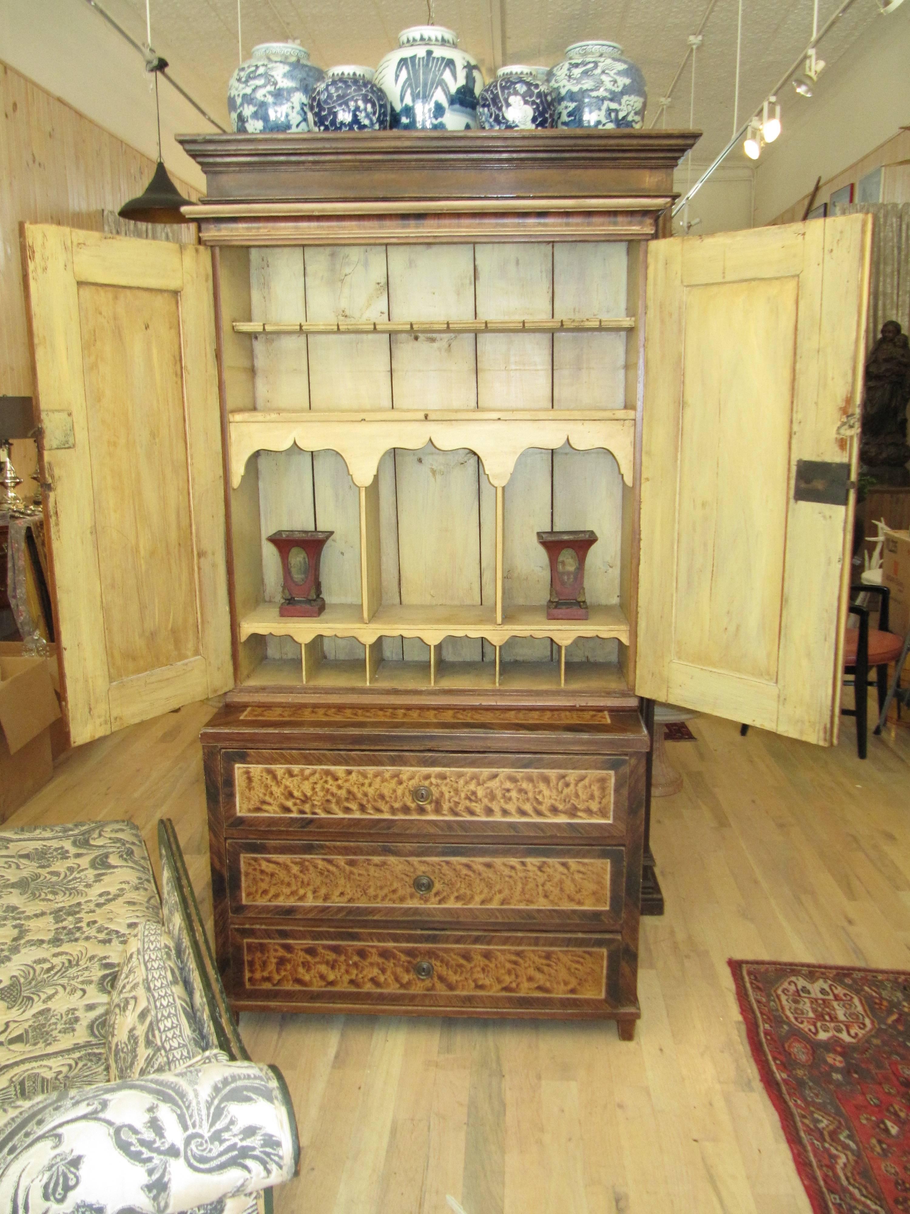 Exceptional American Faux Bois Step Back Cupboard, circa 1840 In Excellent Condition In Buchanan, MI