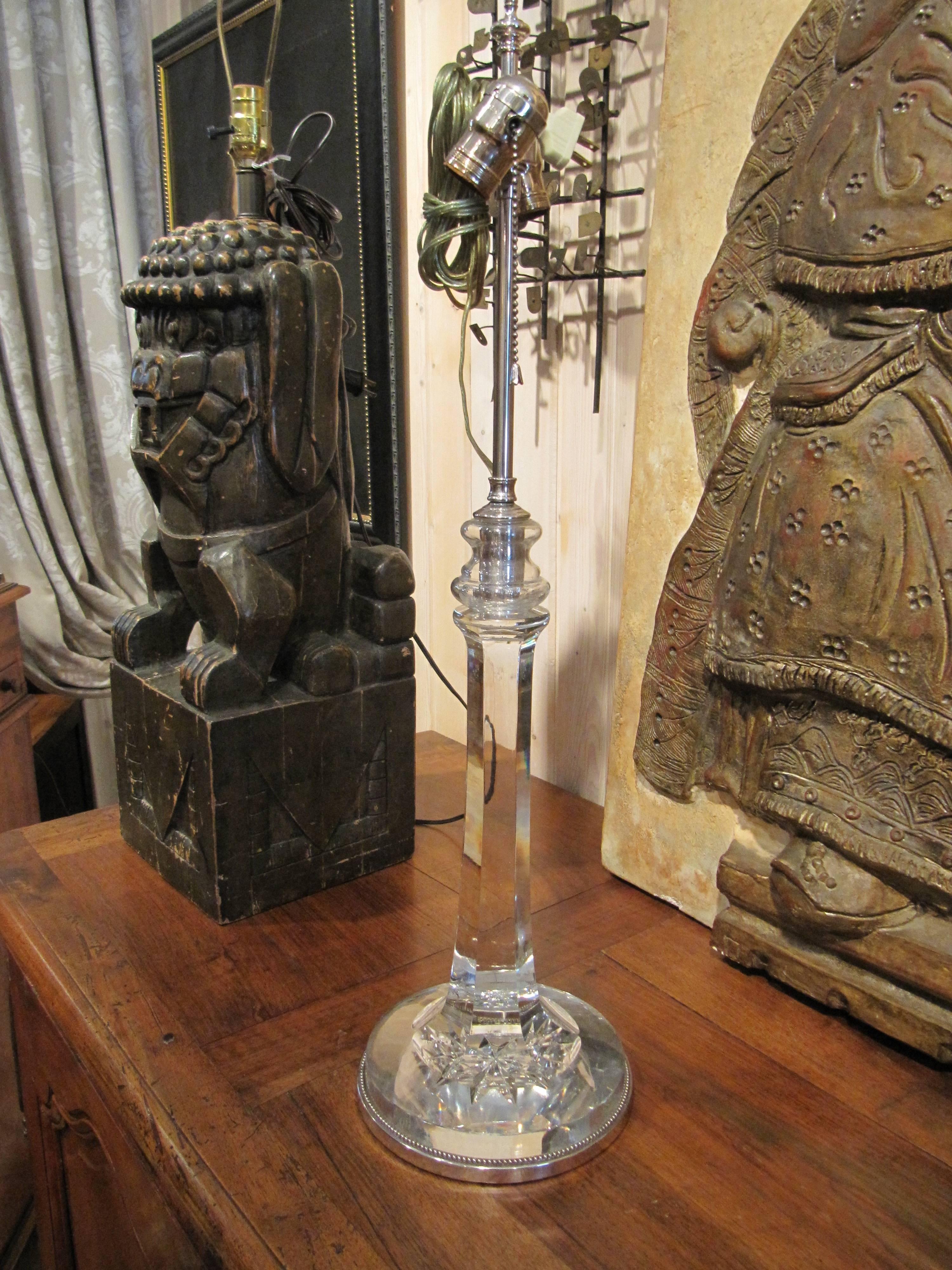 English Cut Crystal Columnar Lamp with Silver Base Detail In Excellent Condition In Buchanan, MI