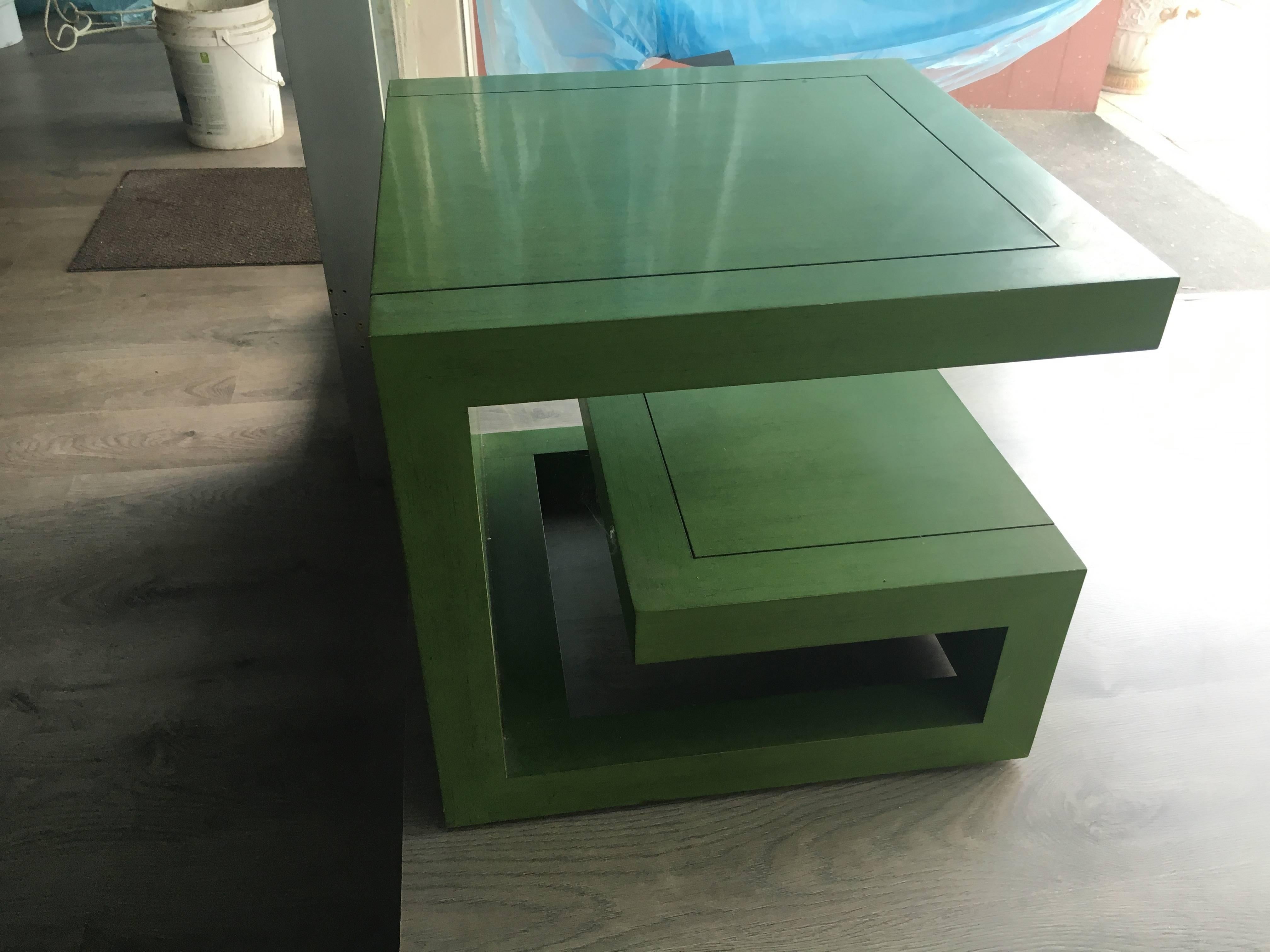 Very Chic Pair of Apple Green Greek Key Form Side Tables or Coffee Tables In Excellent Condition In Buchanan, MI