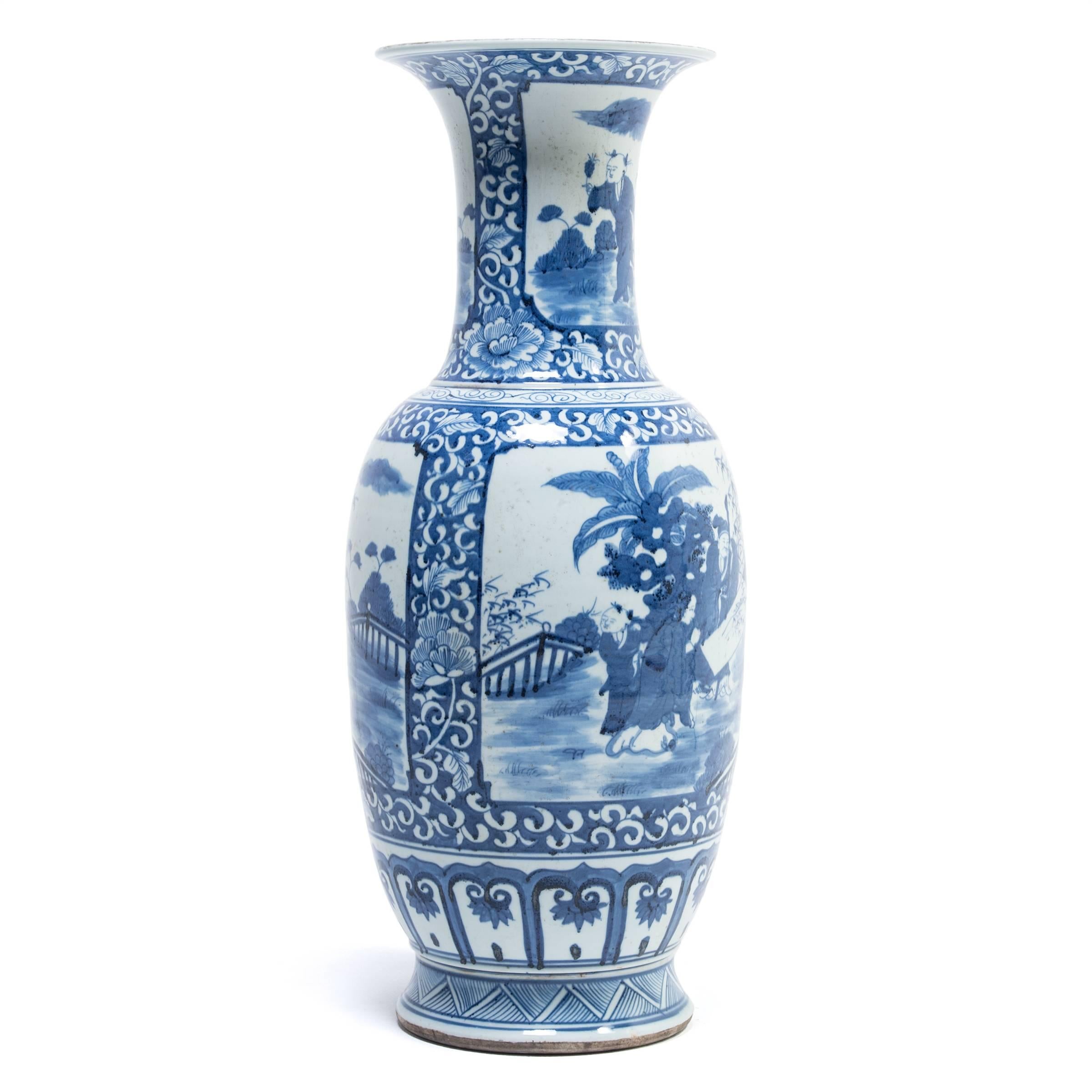 Chinese Blue and White Scholar's Garden Fantail Vase In Excellent Condition In Chicago, IL