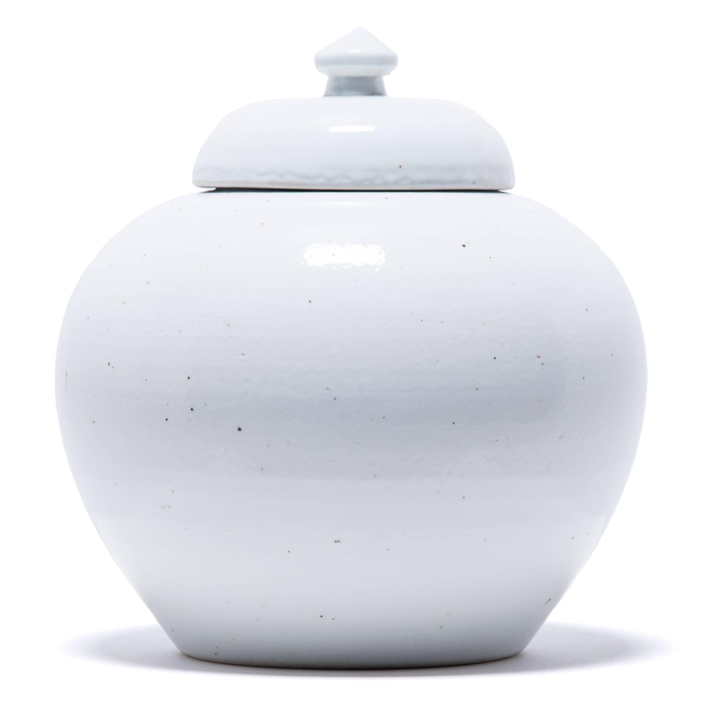 Glazed Chinese Tapered Cloud Onion Jar with Lid