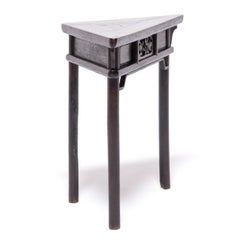 Chinese Round Leg Corner Table