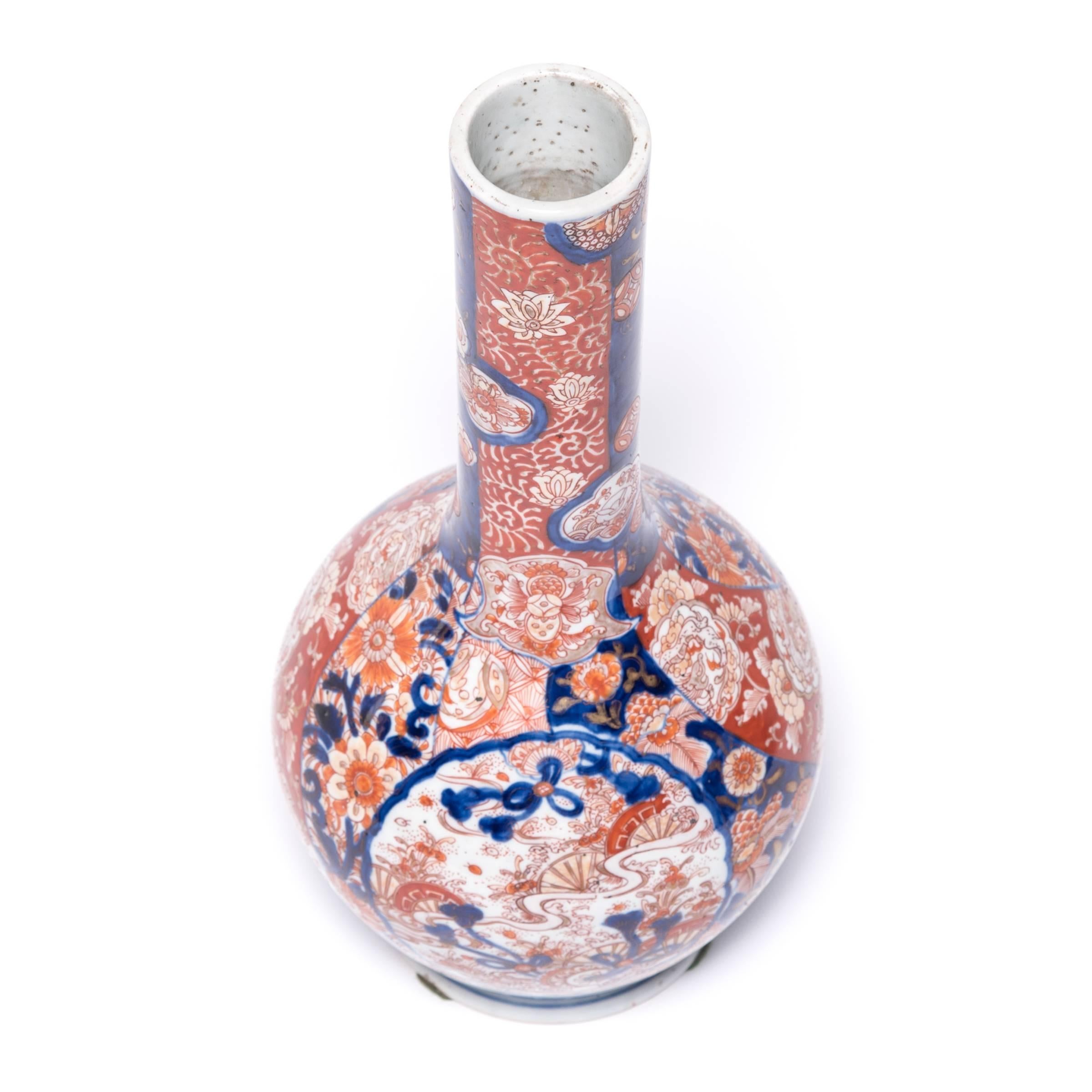 20th Century Japanese Imari Bottleneck Vase