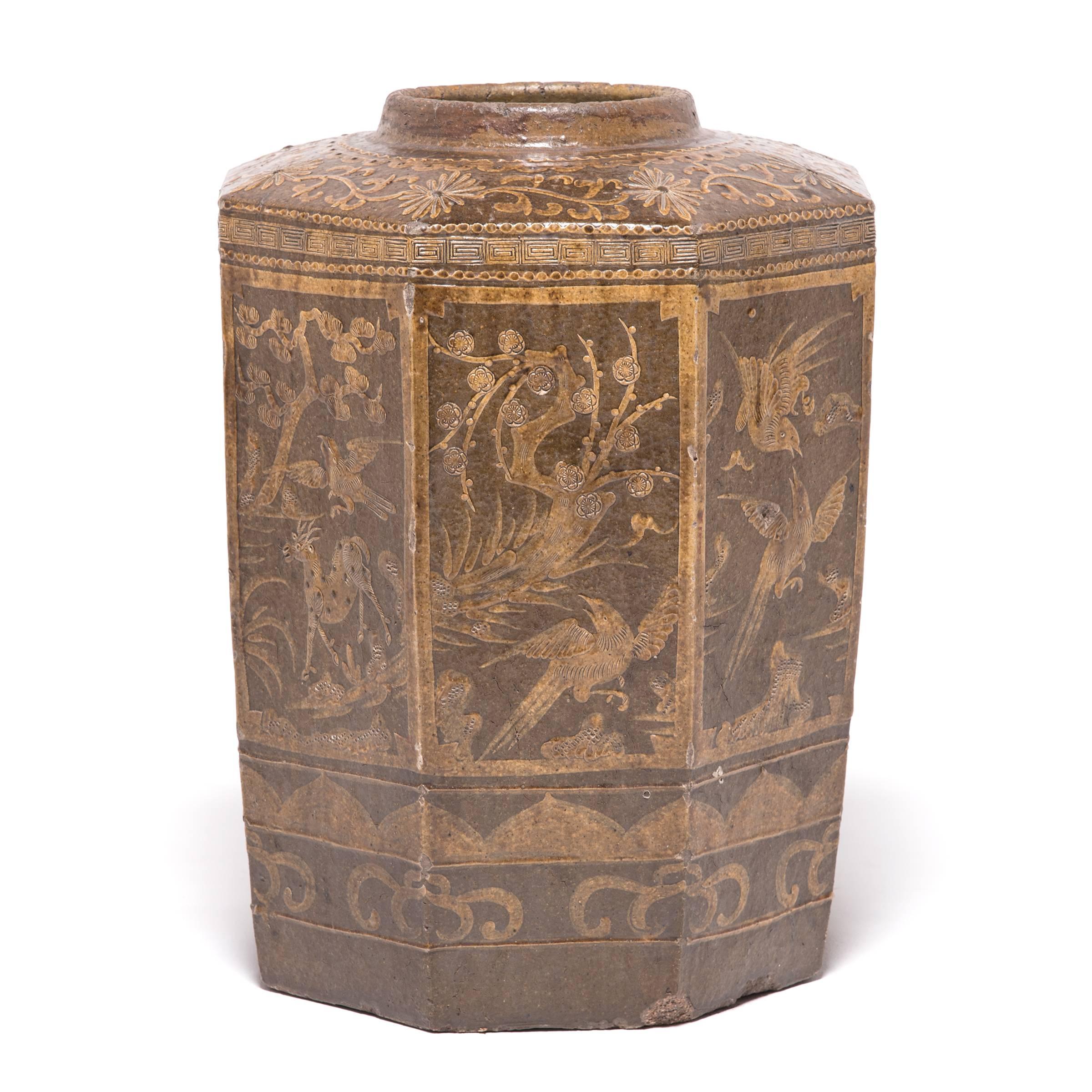 Chinese Glazed Pickling Pot, c. 1850 In Good Condition For Sale In Chicago, IL