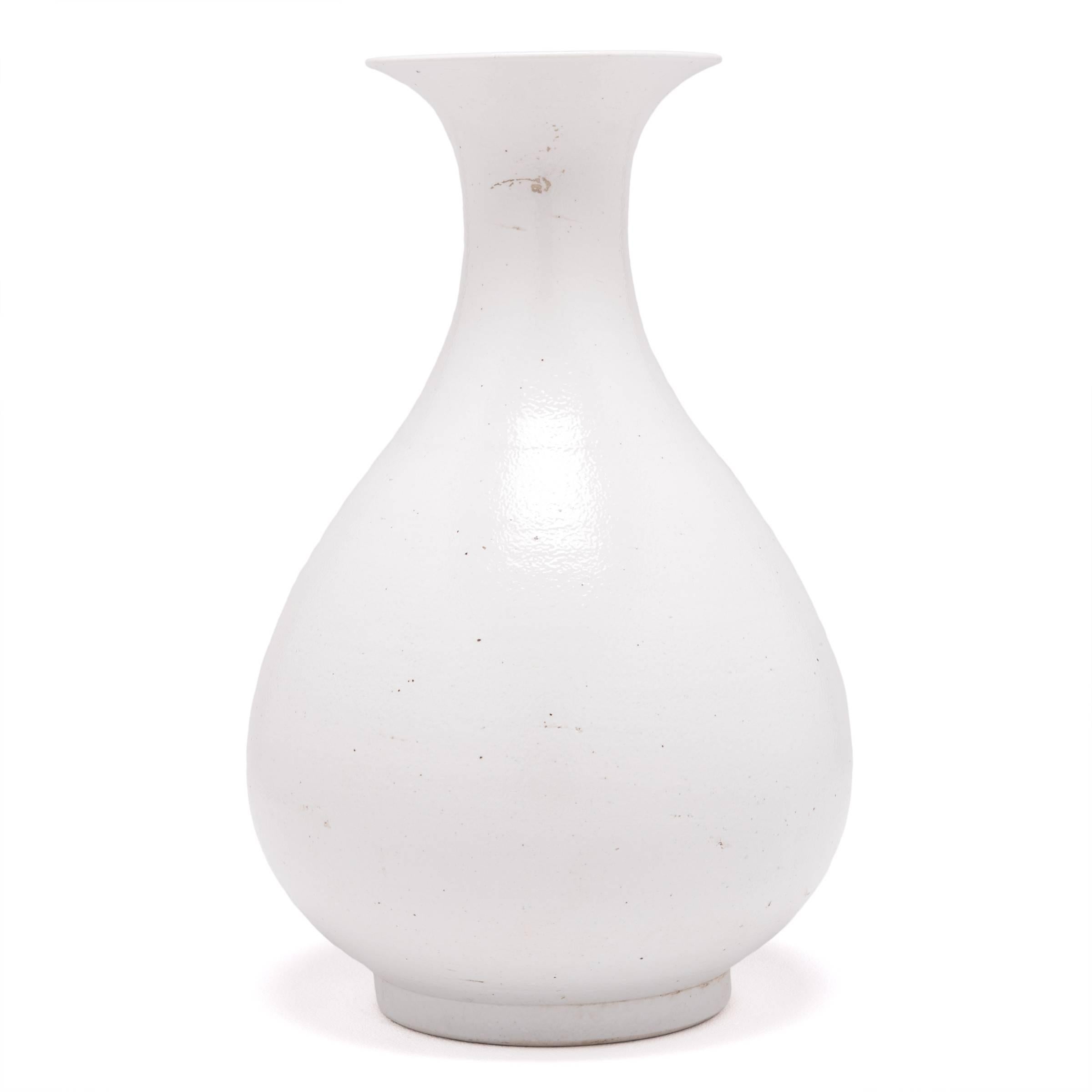 Minimalist White Glazed Chinese Pear Vase