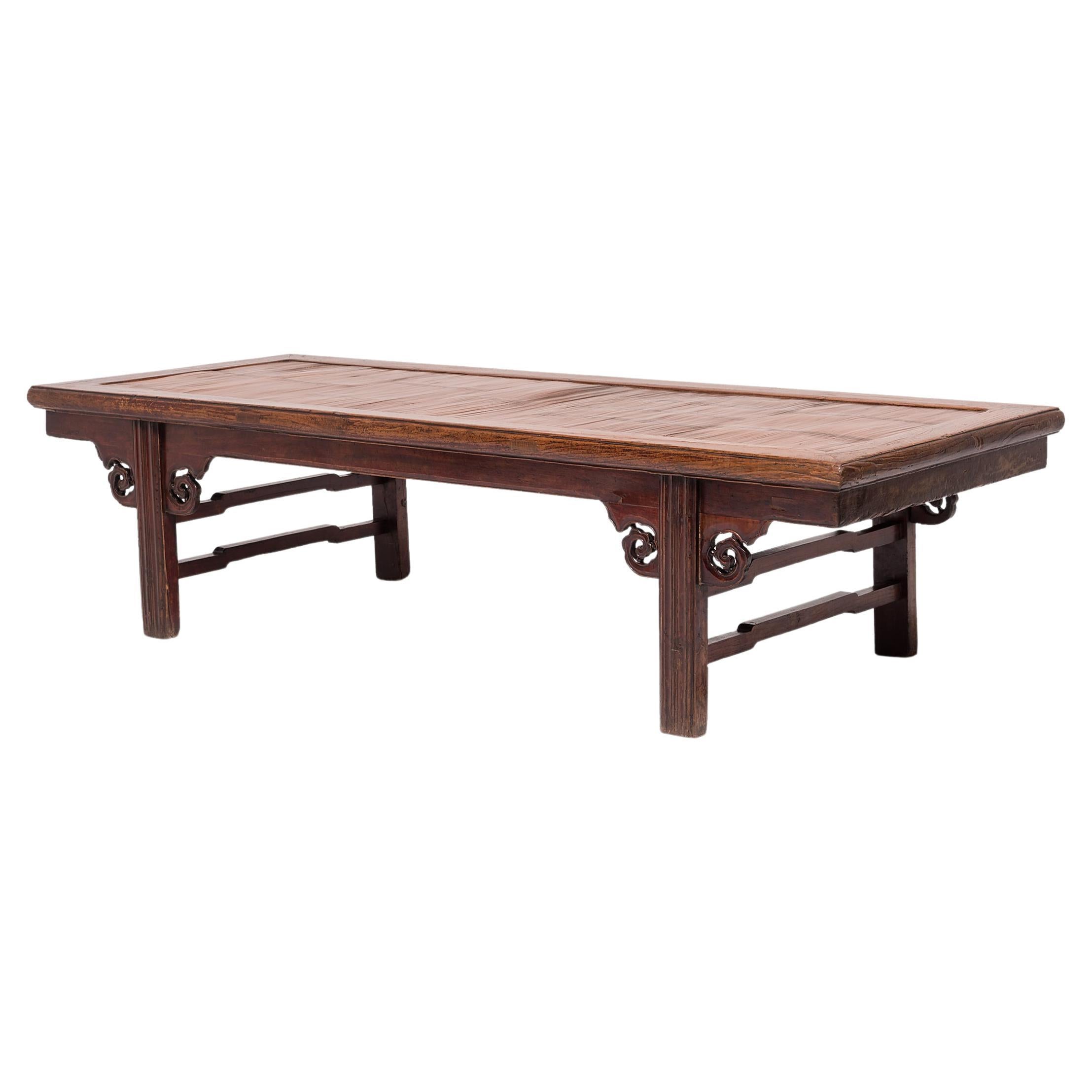 Low Chinese Kang Table with Spiral Spandrels, c. 1850 For Sale