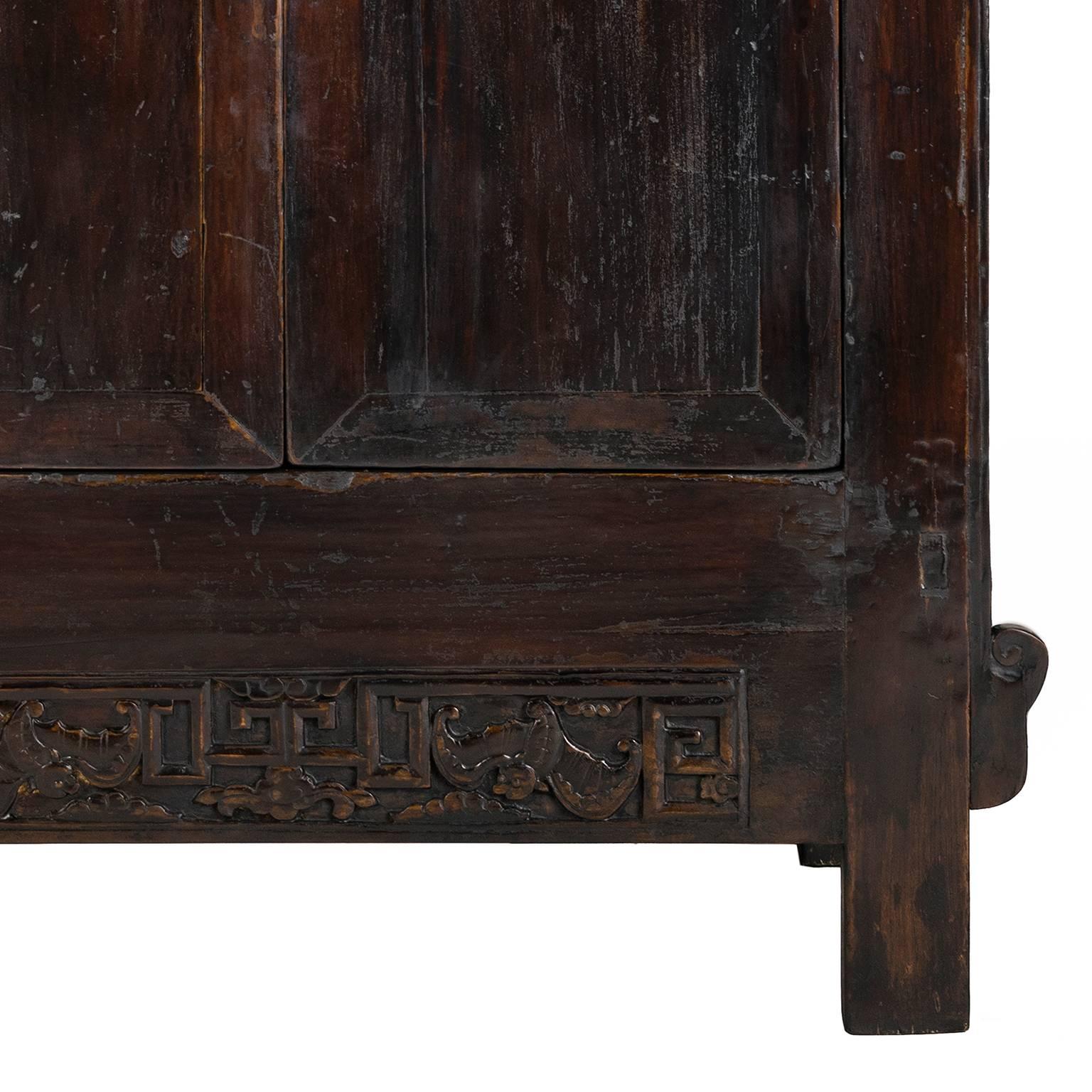 19th Century Chinese Petite Two-Door Elm Chest In Excellent Condition In Chicago, IL