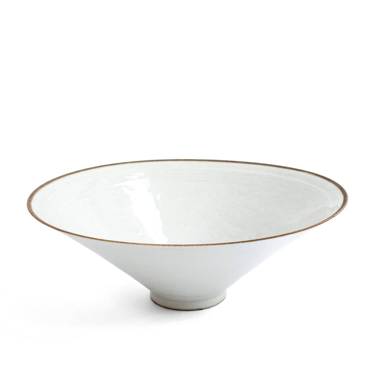 20th Century Chinese Ding Style Incised Porcelain Bowl In Excellent Condition In Chicago, IL