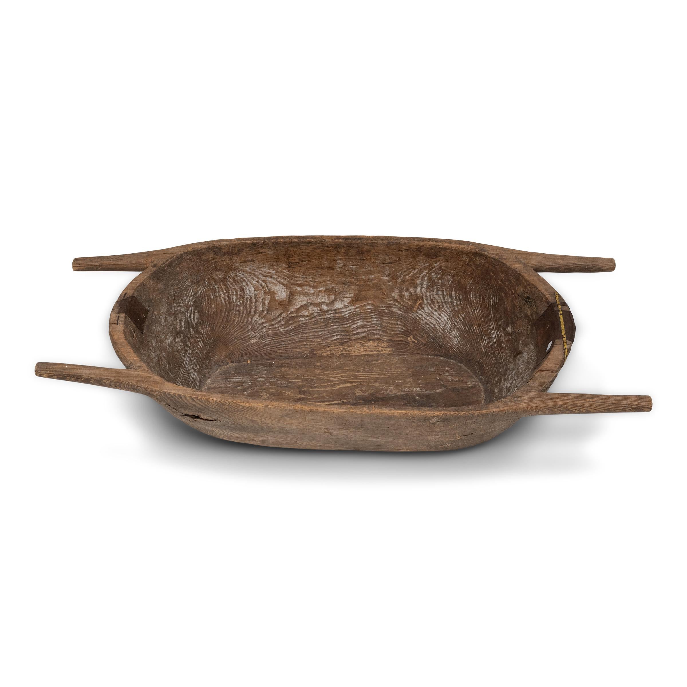 Chinesisches Wabi Sabi-Teig-Tablett, um 1900 (Rustikal) im Angebot