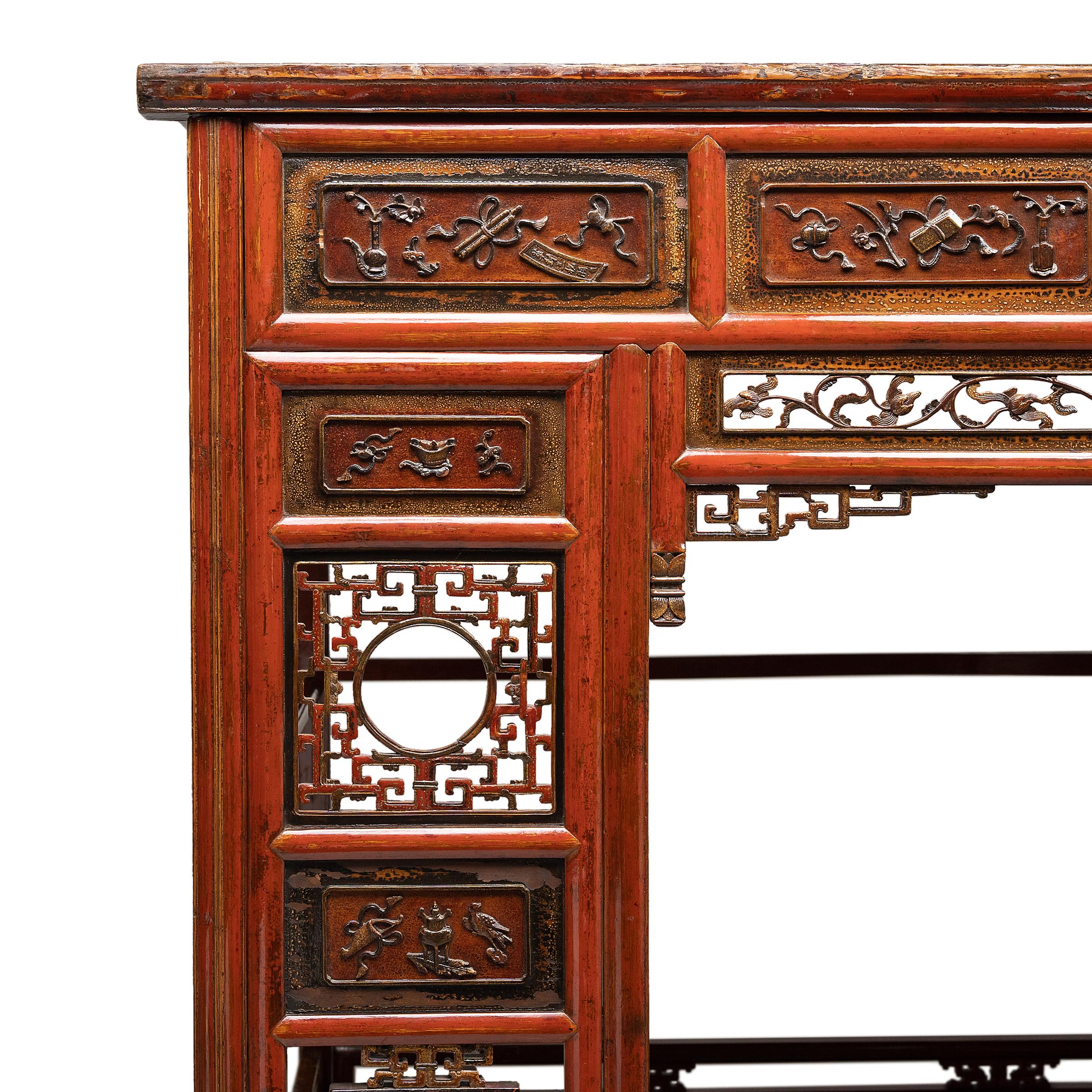 Chinese Red Lacquer Canopy Bed with Footrest, c. 1900 In Good Condition For Sale In Chicago, IL
