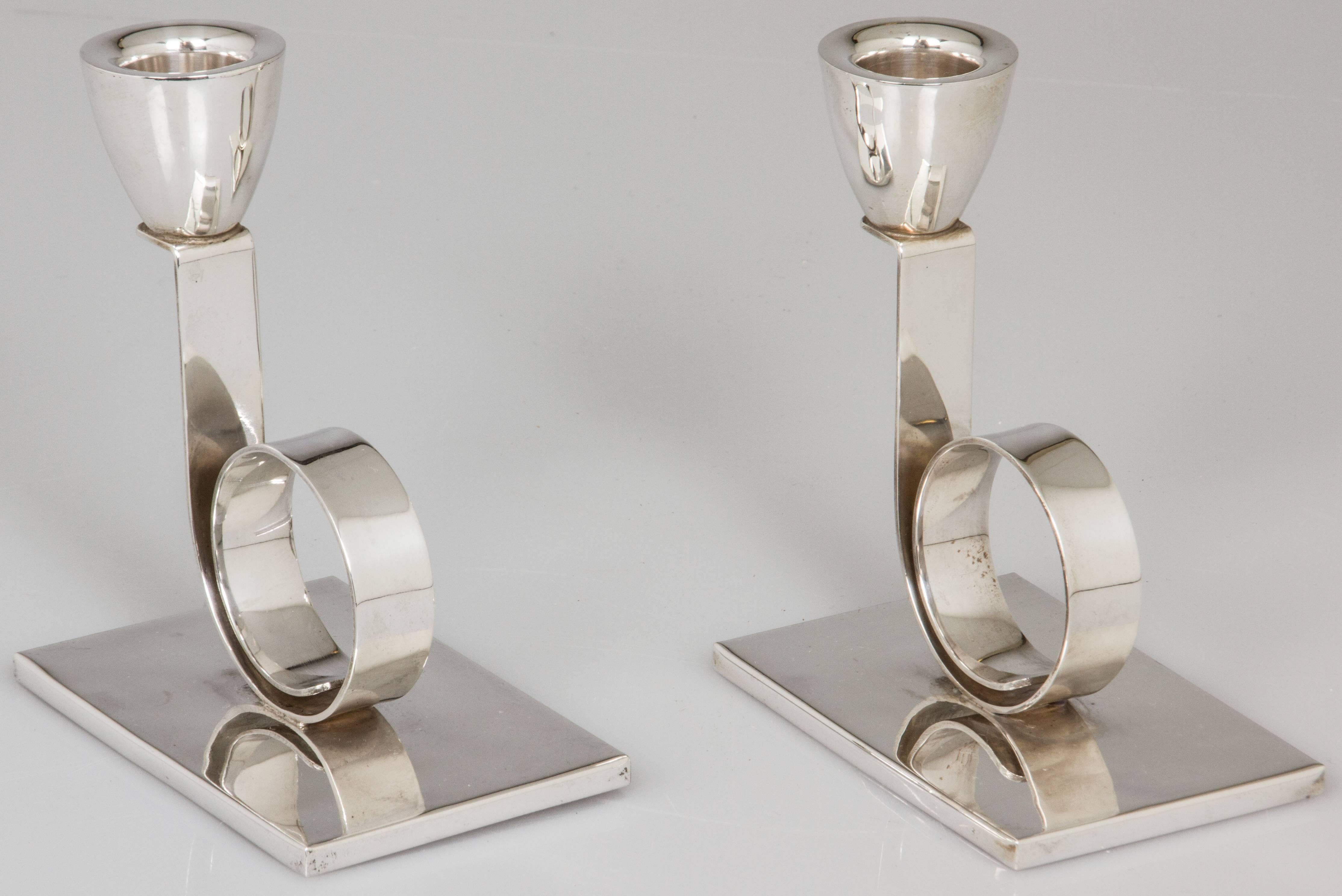 Vintage Pair of Sterling Silver Candlesticks In Excellent Condition For Sale In Chicago, IL