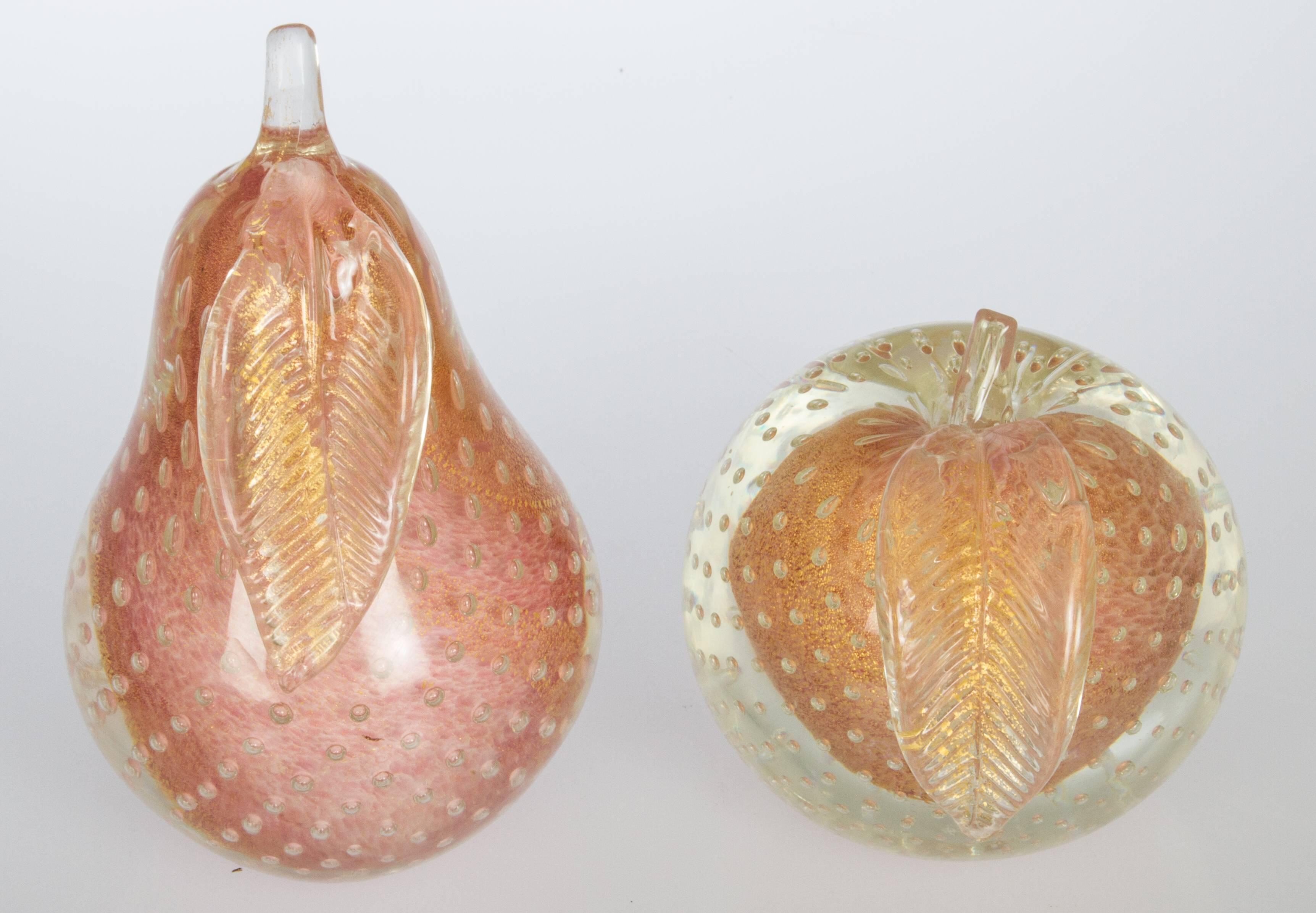 Glass Pair of Italian Murano Bullicante Fruit Sculptural Bookends