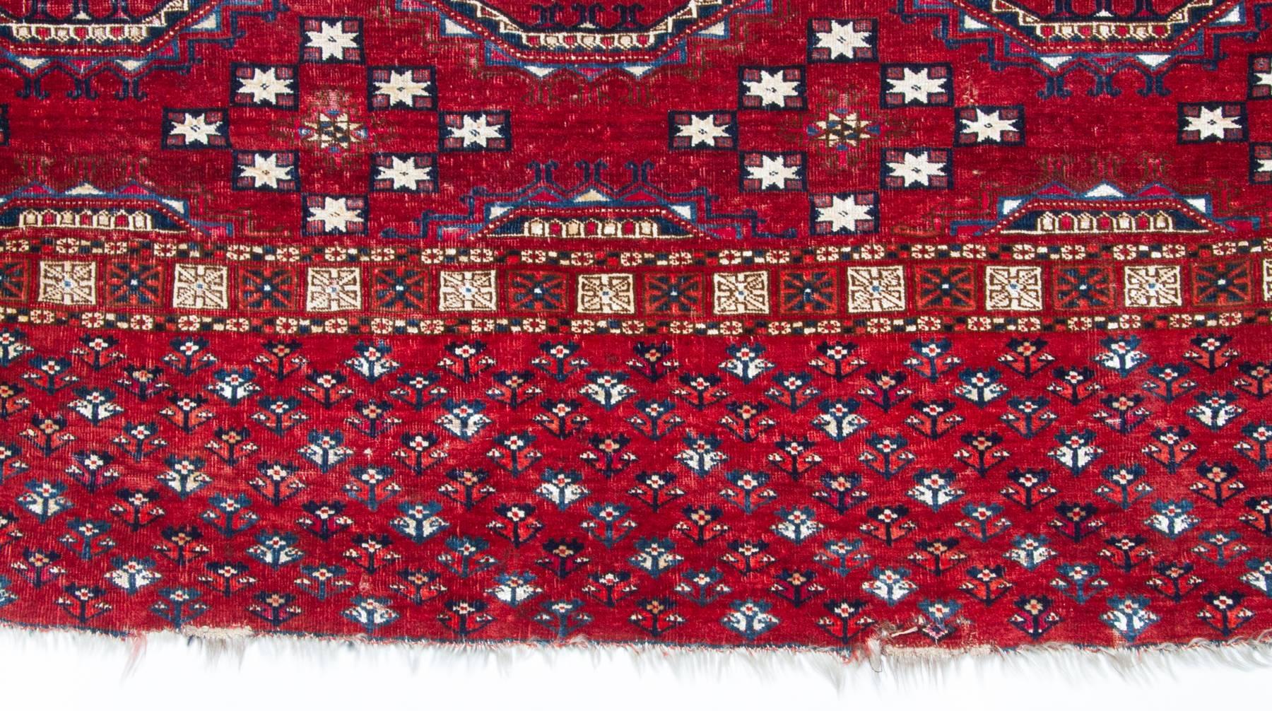 Antique Salor Turkeman Wool and Silk Rug In Excellent Condition For Sale In Chicago, IL