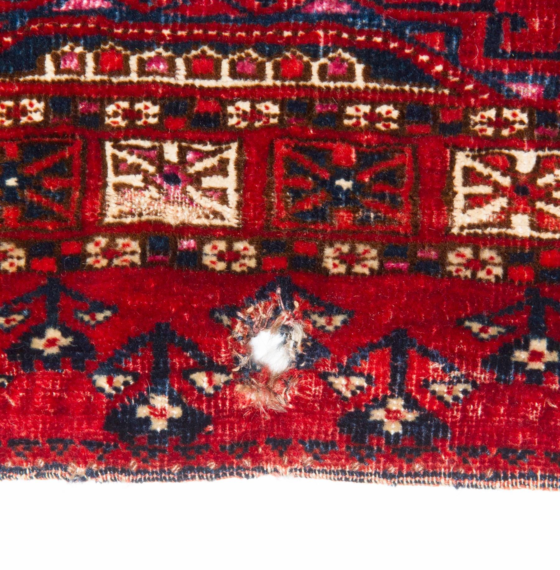 Antique Salor Turkeman Wool and Silk Rug For Sale 1