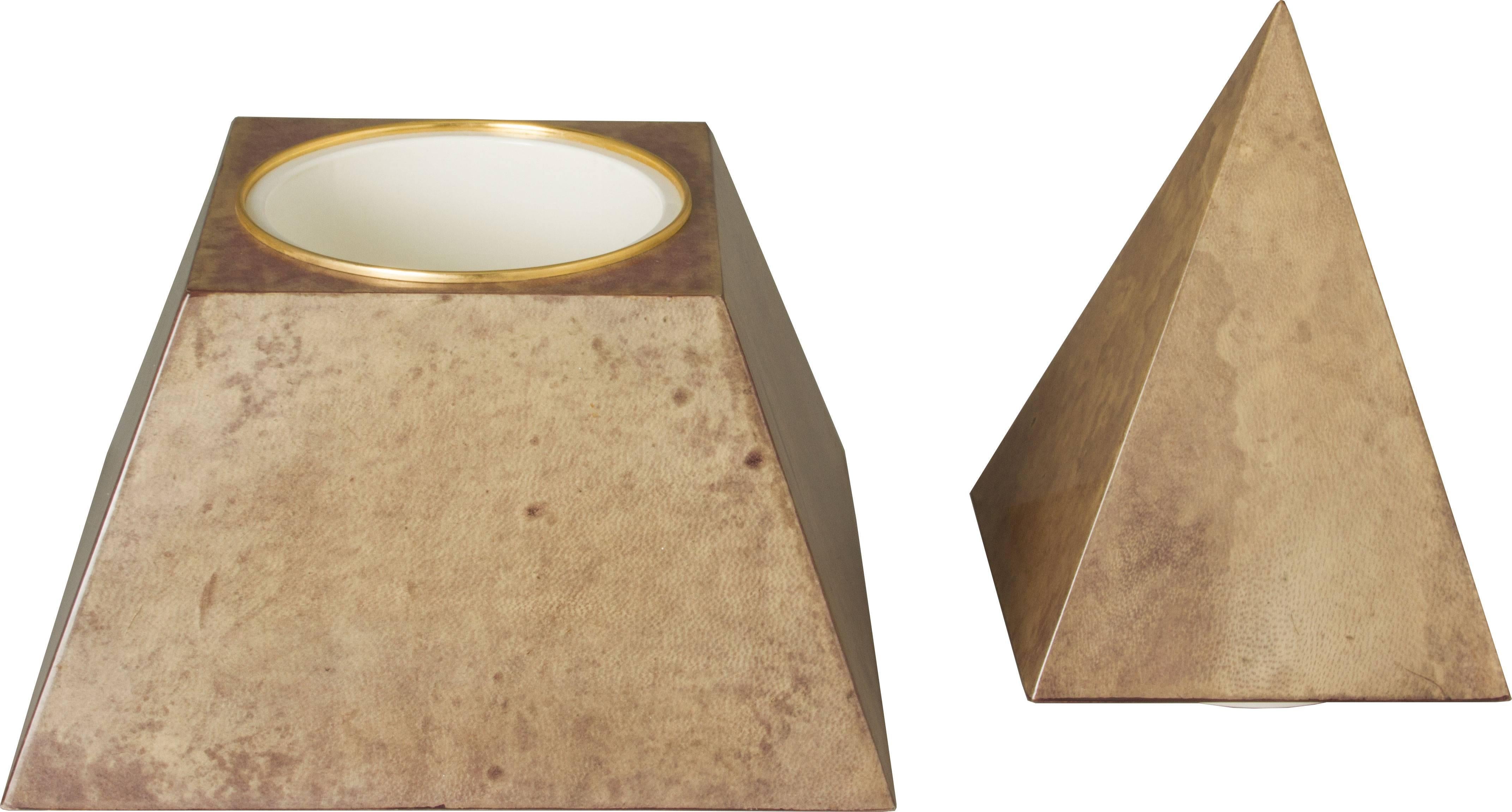 Mid-Century Sculptural Pyramidal Aldo Tura Lacquered Parchment Ice Bucke In Excellent Condition In Chicago, IL