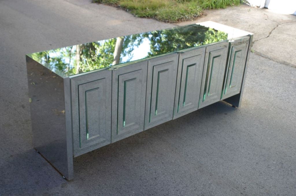 Stainless Steel 1970s Hollywood Regency Ello Mirrored Credenza with Polished Chrome Clad Sides For Sale