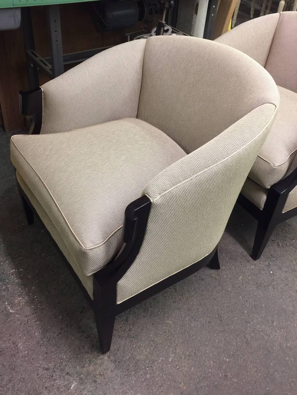 Pair of Baker occasional chairs from the 1940s 3