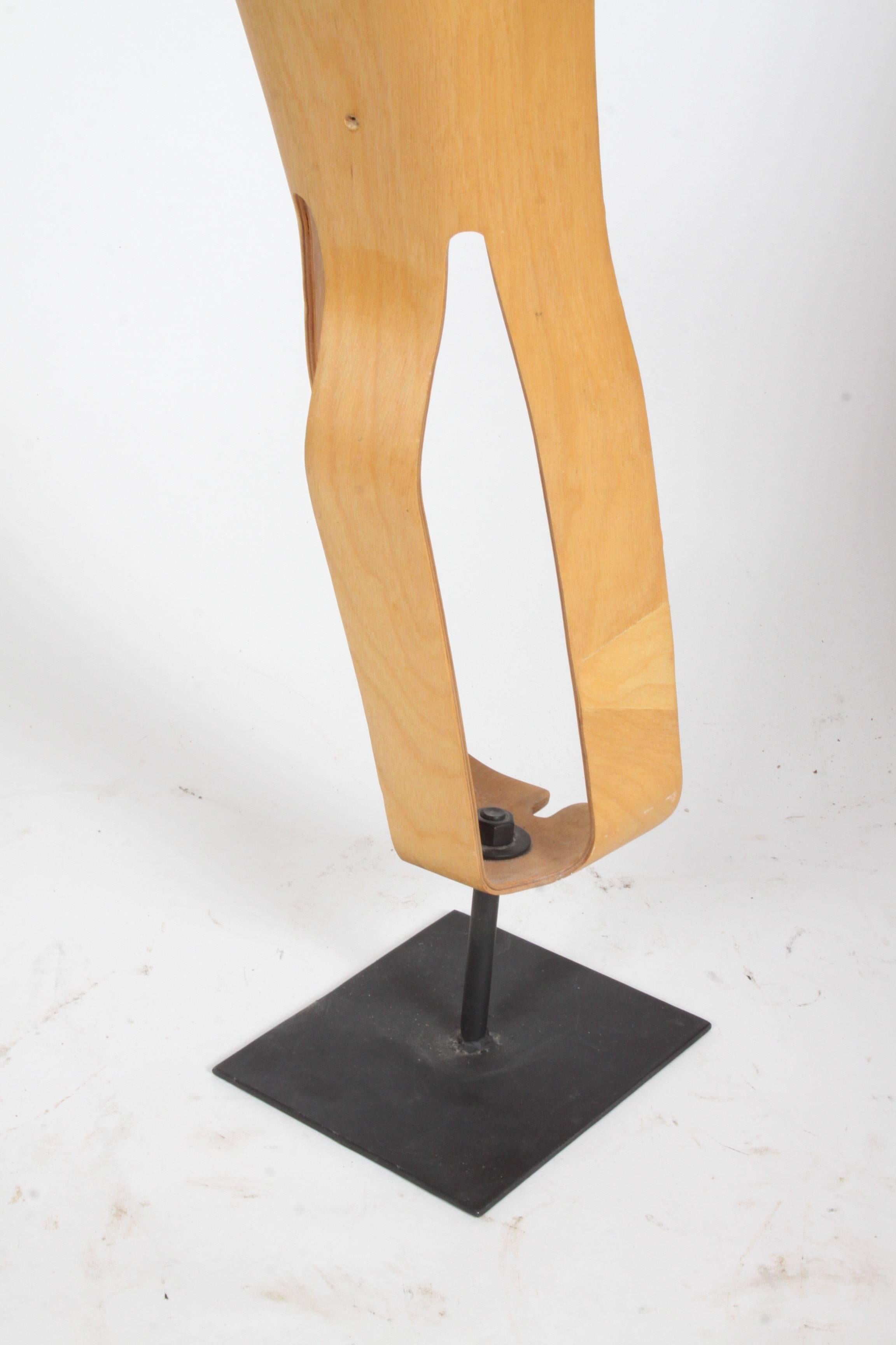 Charles and Ray Eames for Evans Plywood Splint Sculpture, circa 1940s 3