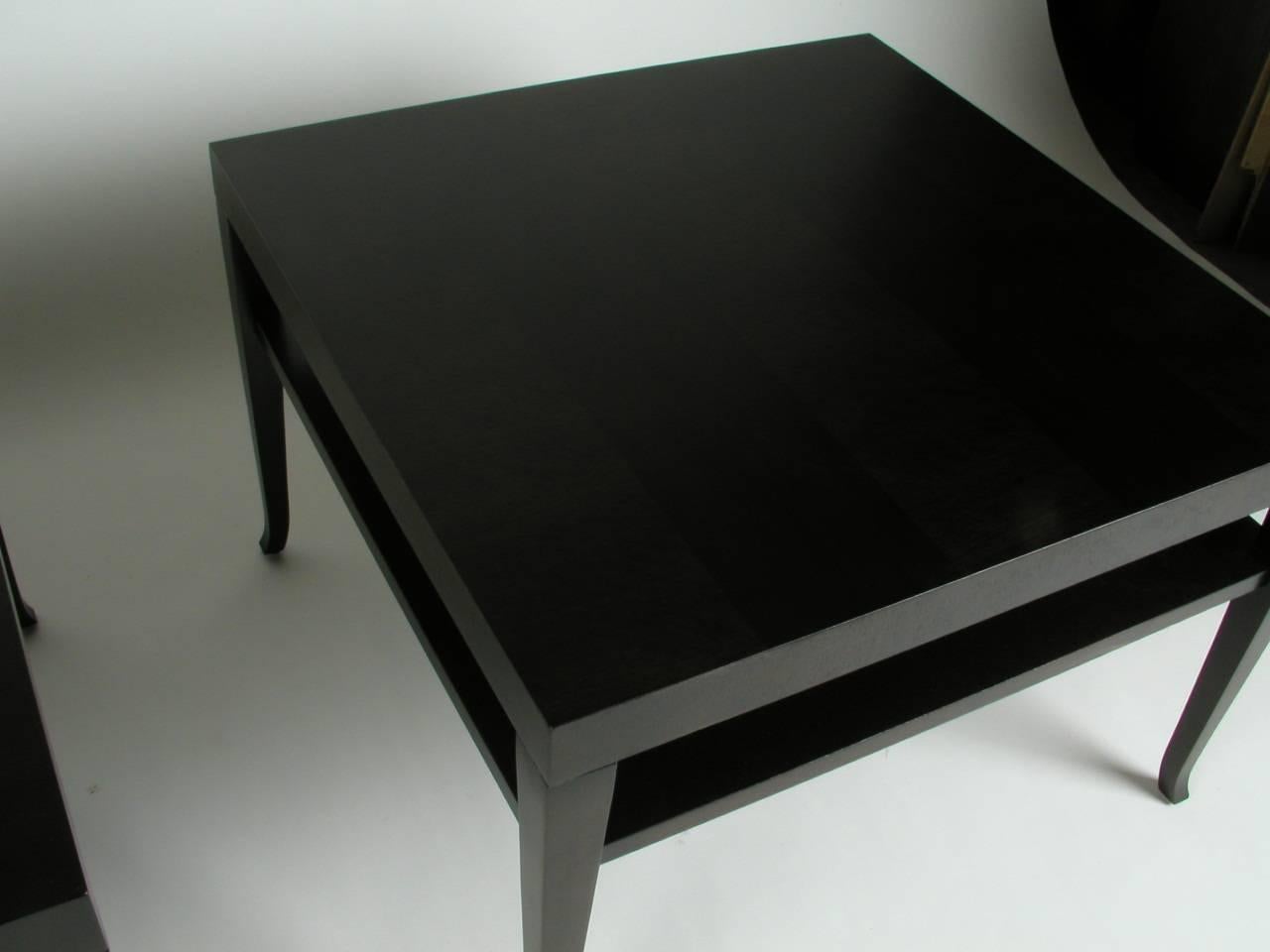 T. H. Robsjohn-Gibbings for Widdicomb Side Table In Good Condition For Sale In St. Louis, MO