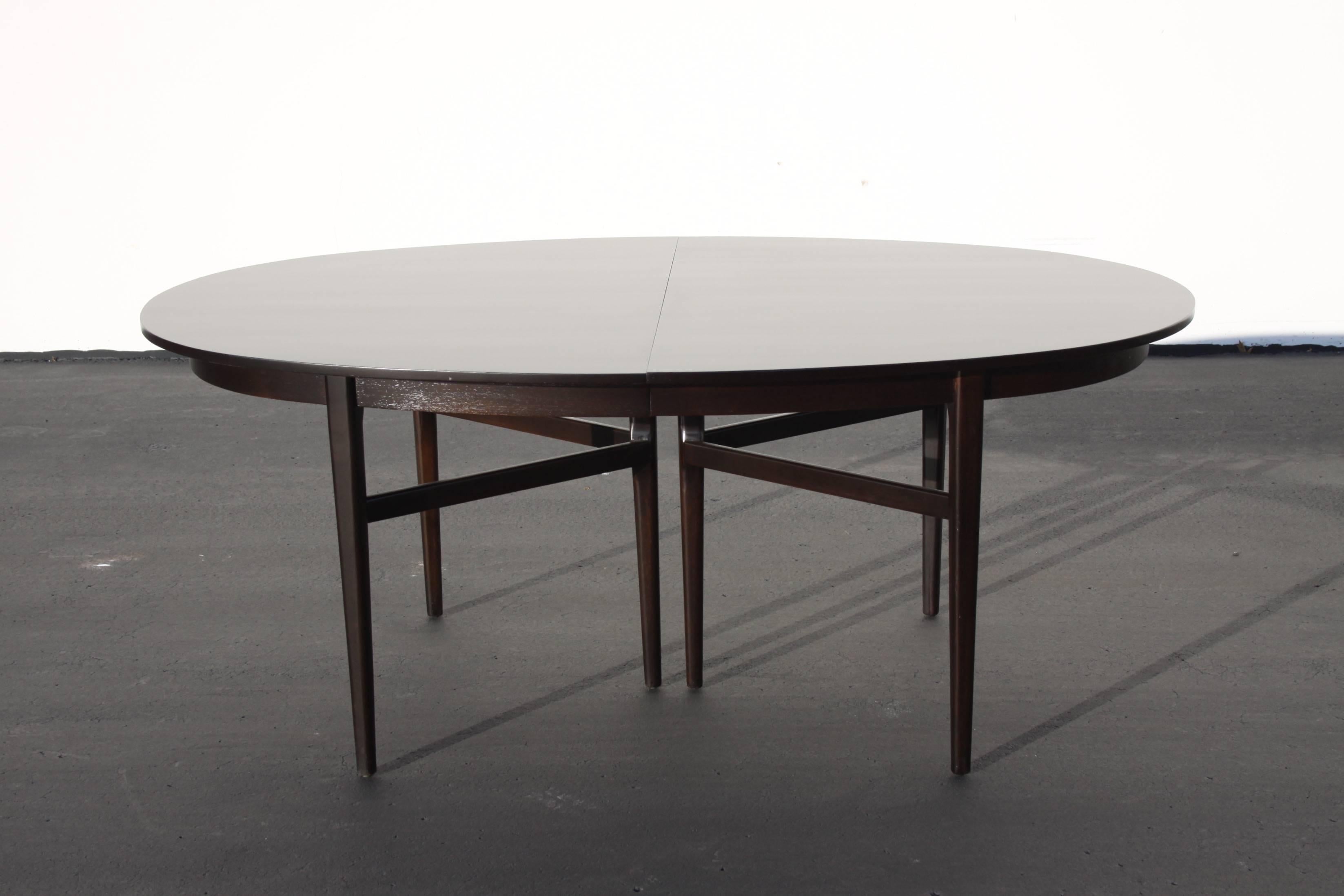oval mid century dining table