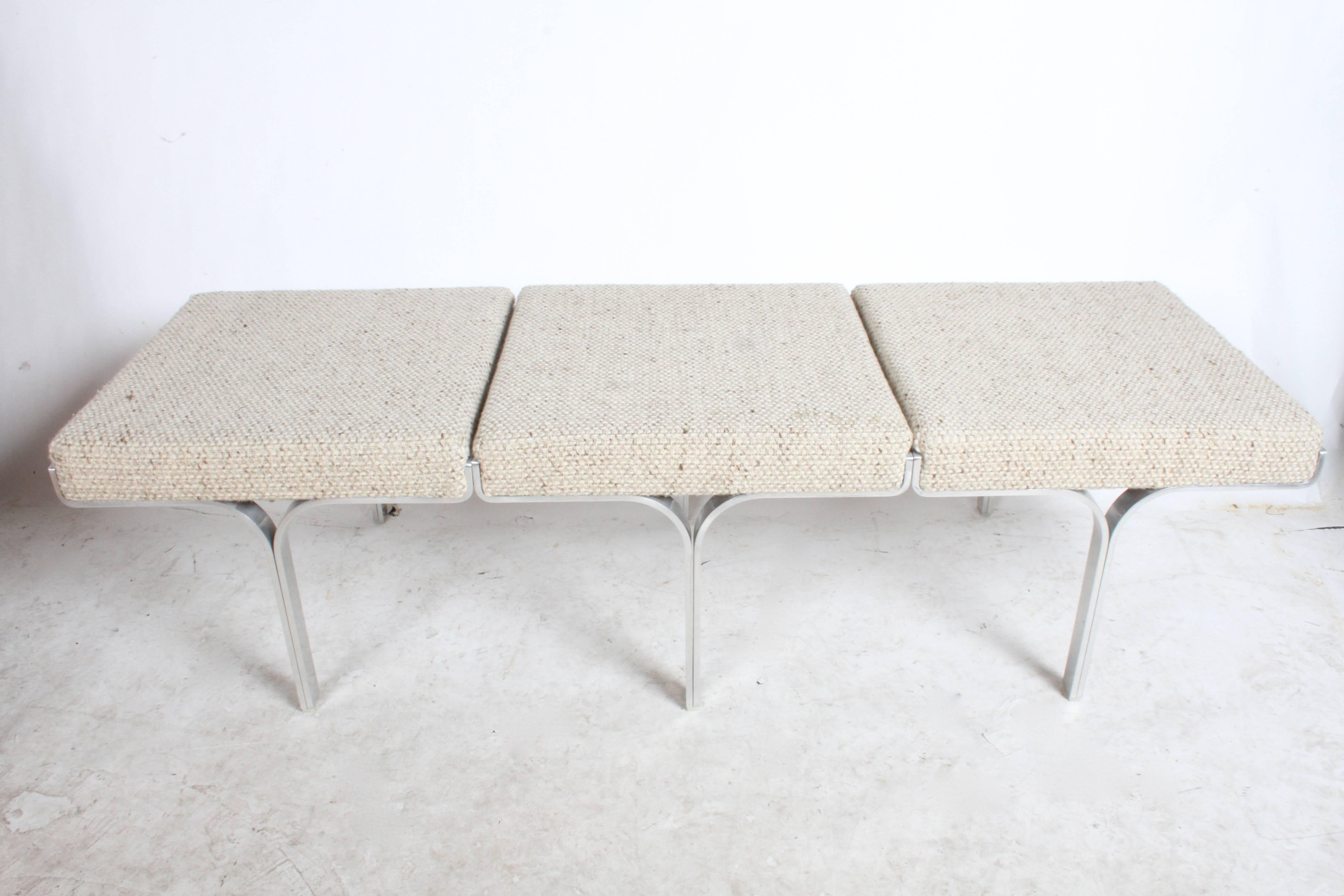 John Behringer Model 656 Link Triple Aluminum Bench, 1961, MoMA 4