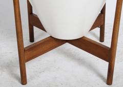 Lagardo Tackett Ceramic Planter Model S-04 for Architectural Pottery circa 1960s