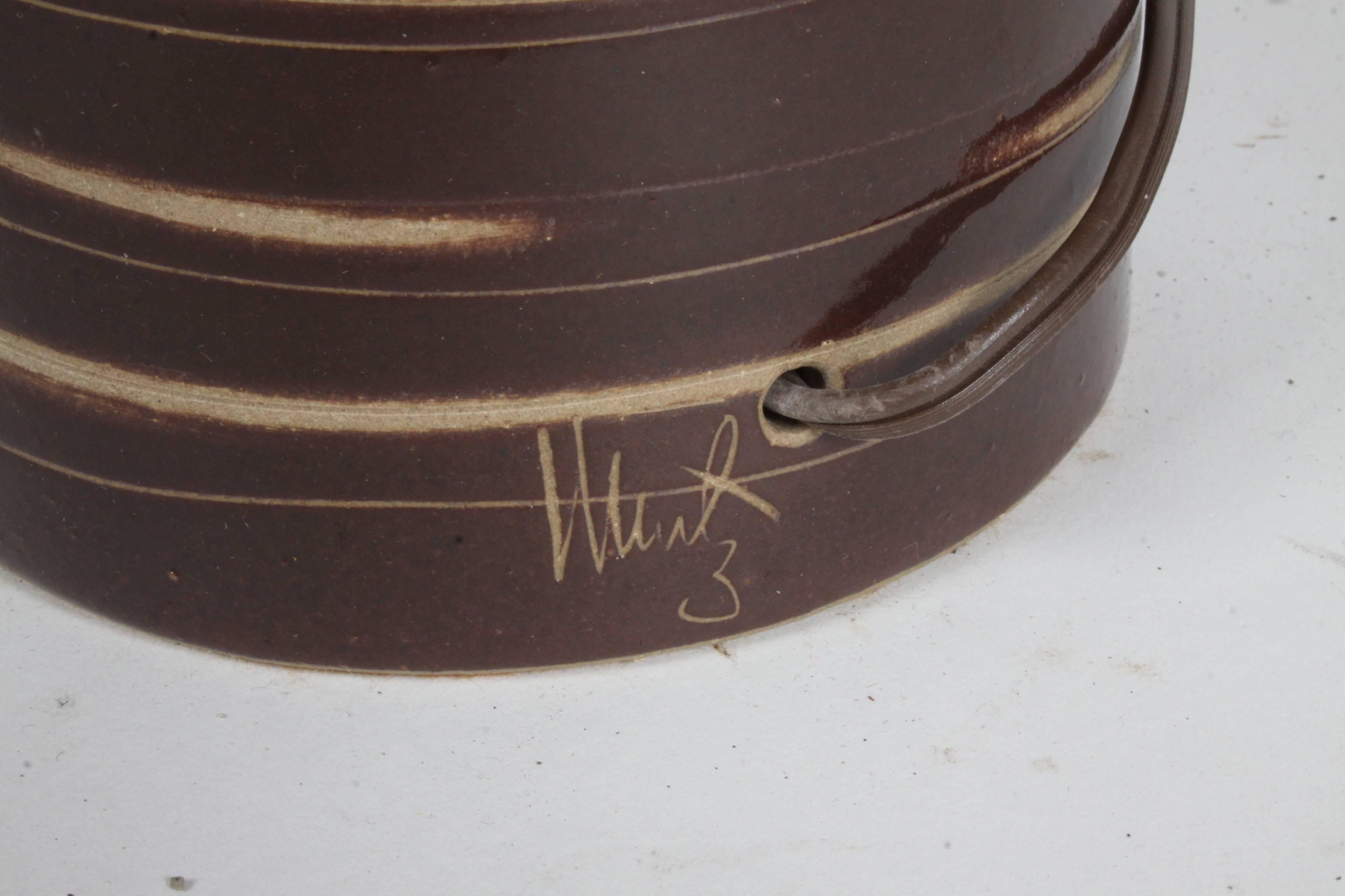 Lampe de table en céramique rayée Gordon Martz Studio, signée Excellent état - En vente à St. Louis, MO