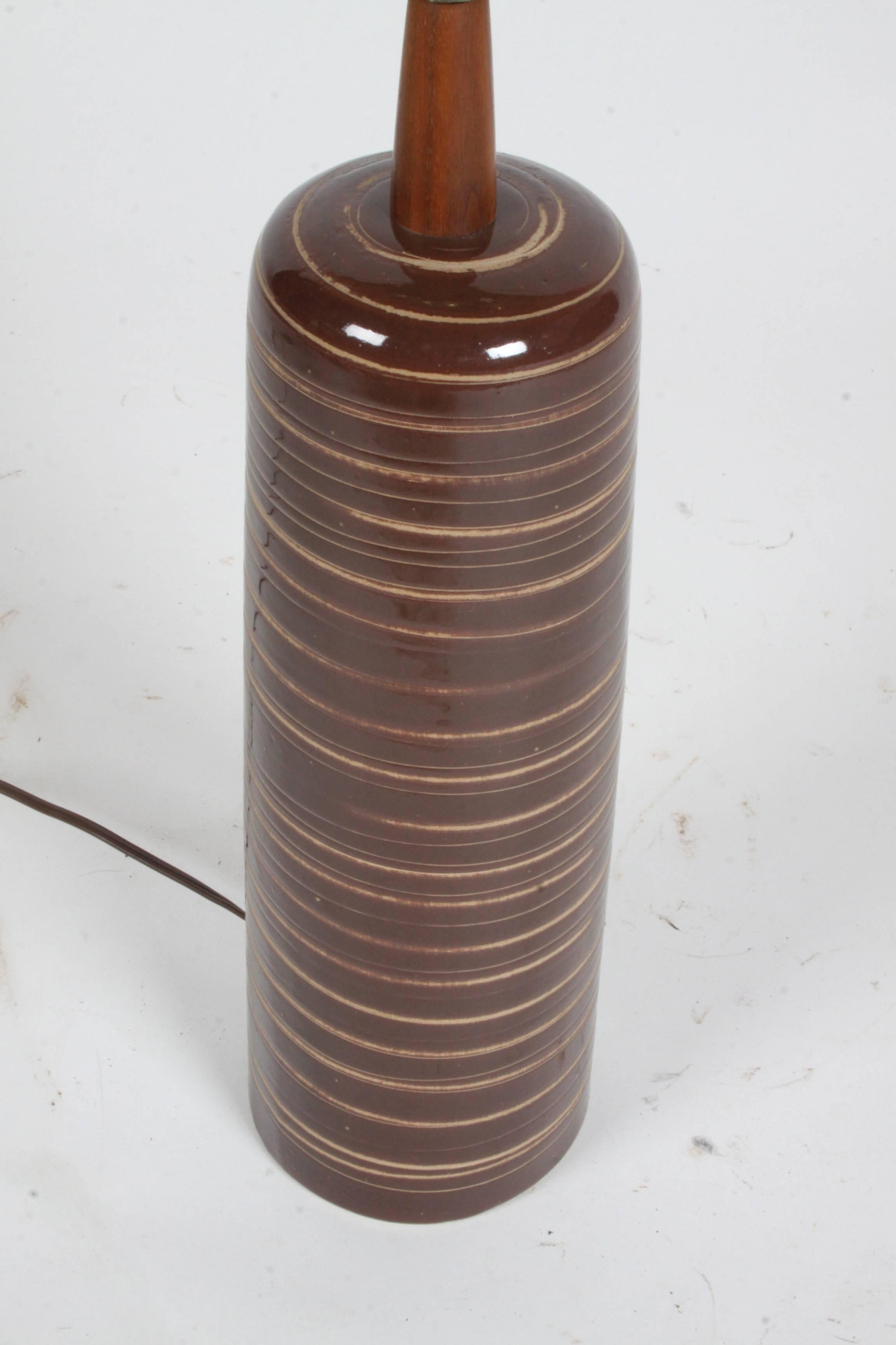 American Gordon Martz Studio Striped Ceramic Table Lamp, Signed For Sale