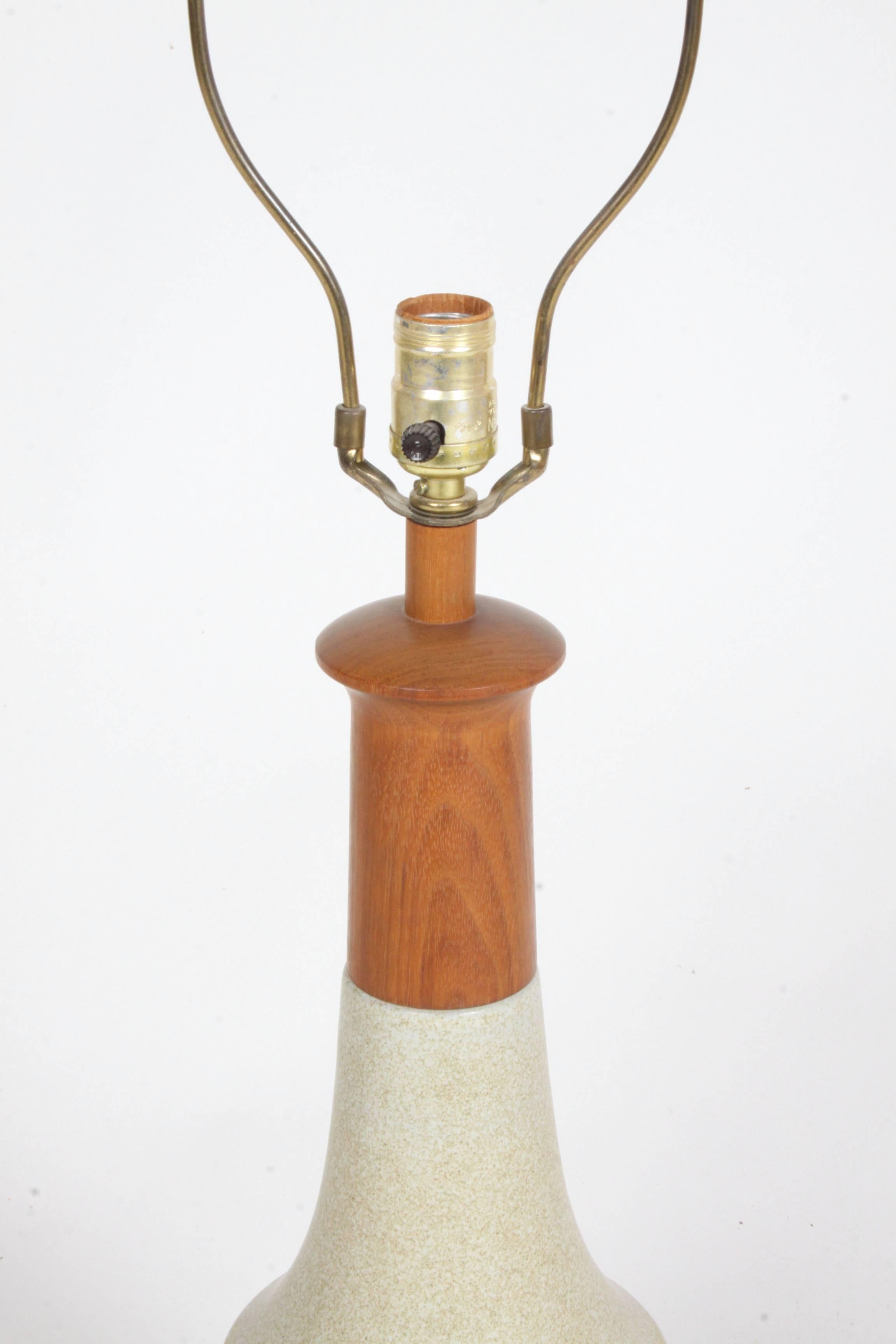 Mid-Century Modern Gordon Martz Ceramic Lamp by Marshall Studios, Signed