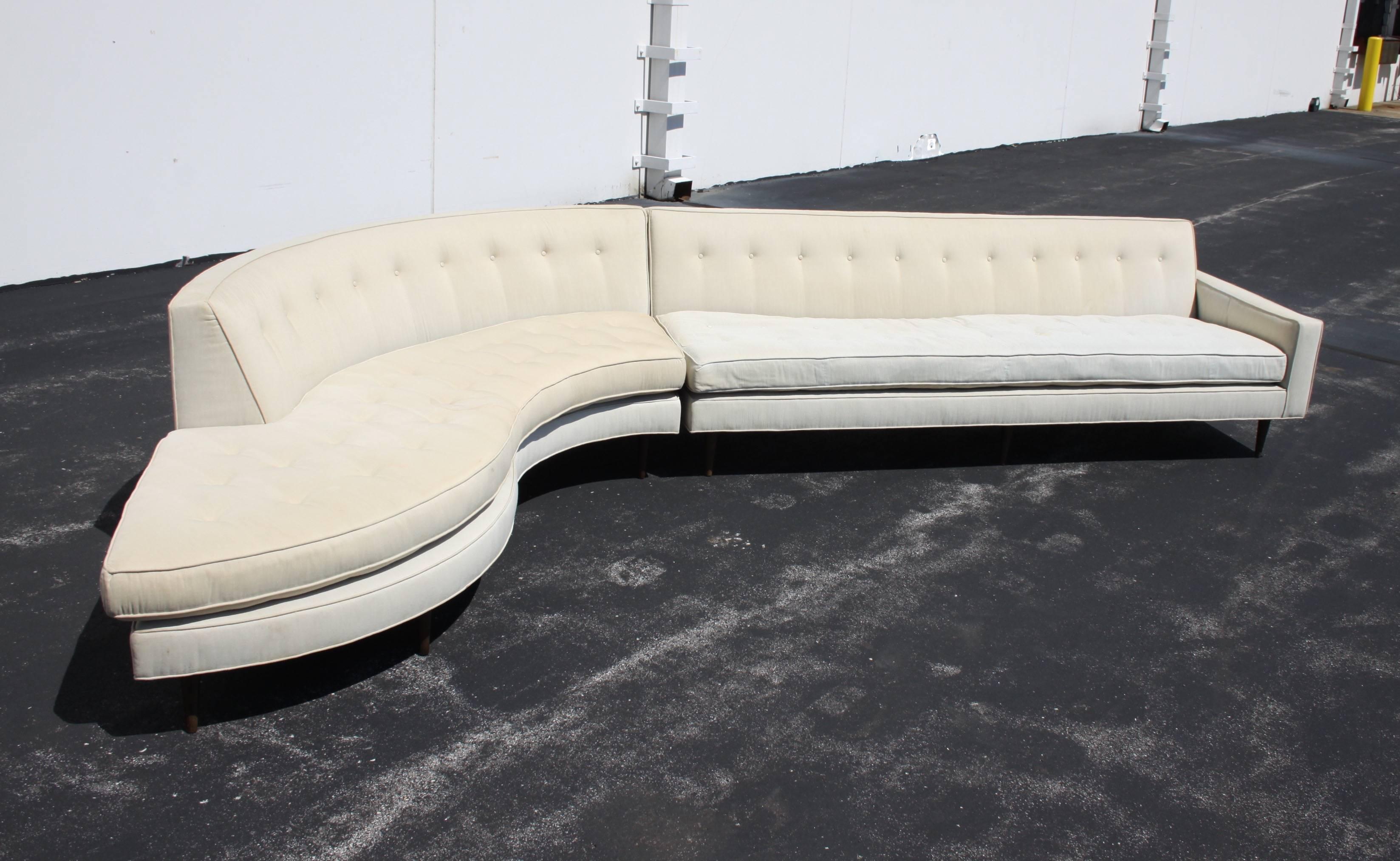 Large Mid-Century Modern Harvey Probber Two-Piece Sectional Sofa, Labeled For Sale 3