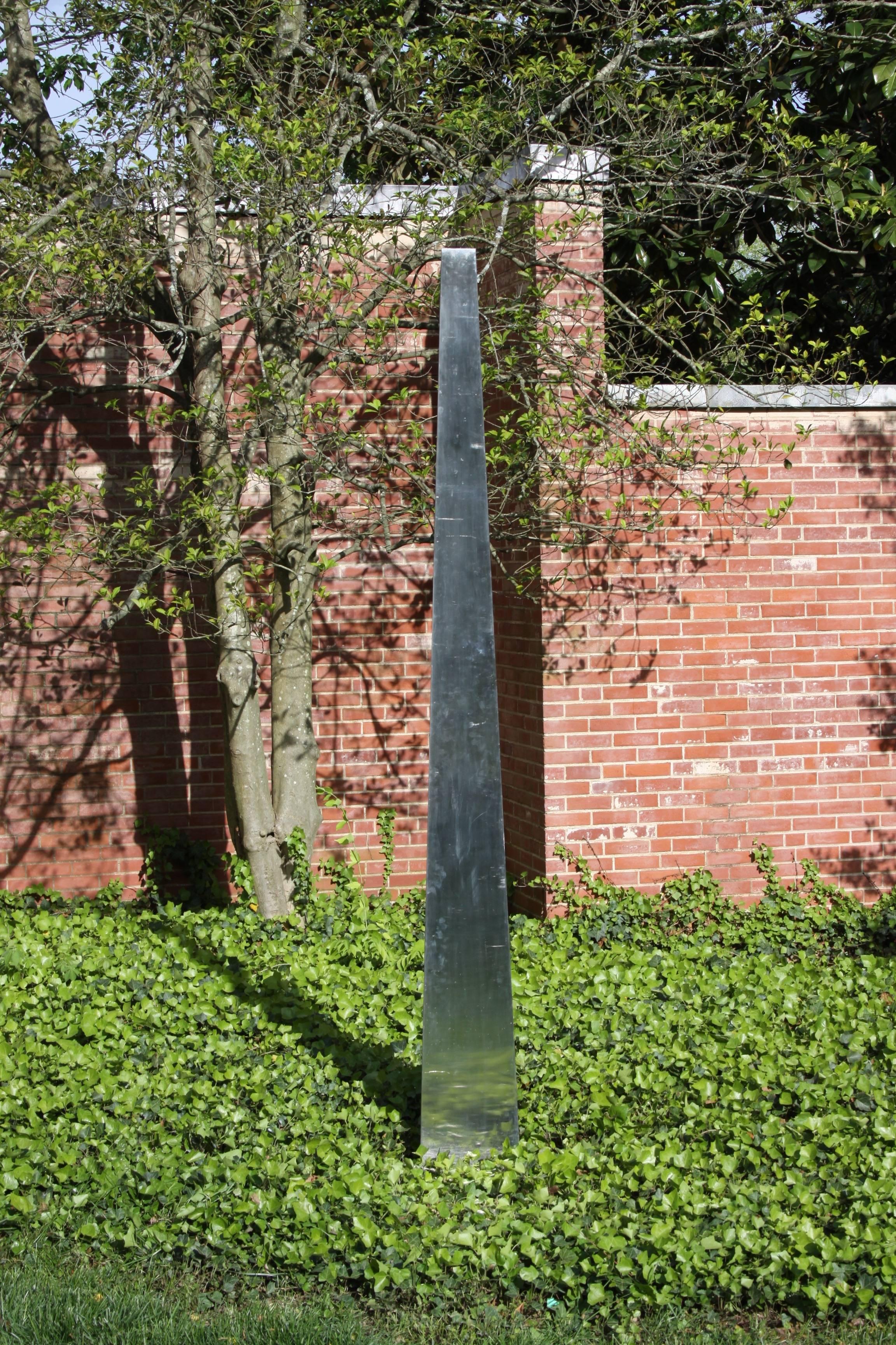 Large Stainless Steel Triangular Obelisk Sculpture, Garden or Yard In Excellent Condition In St. Louis, MO