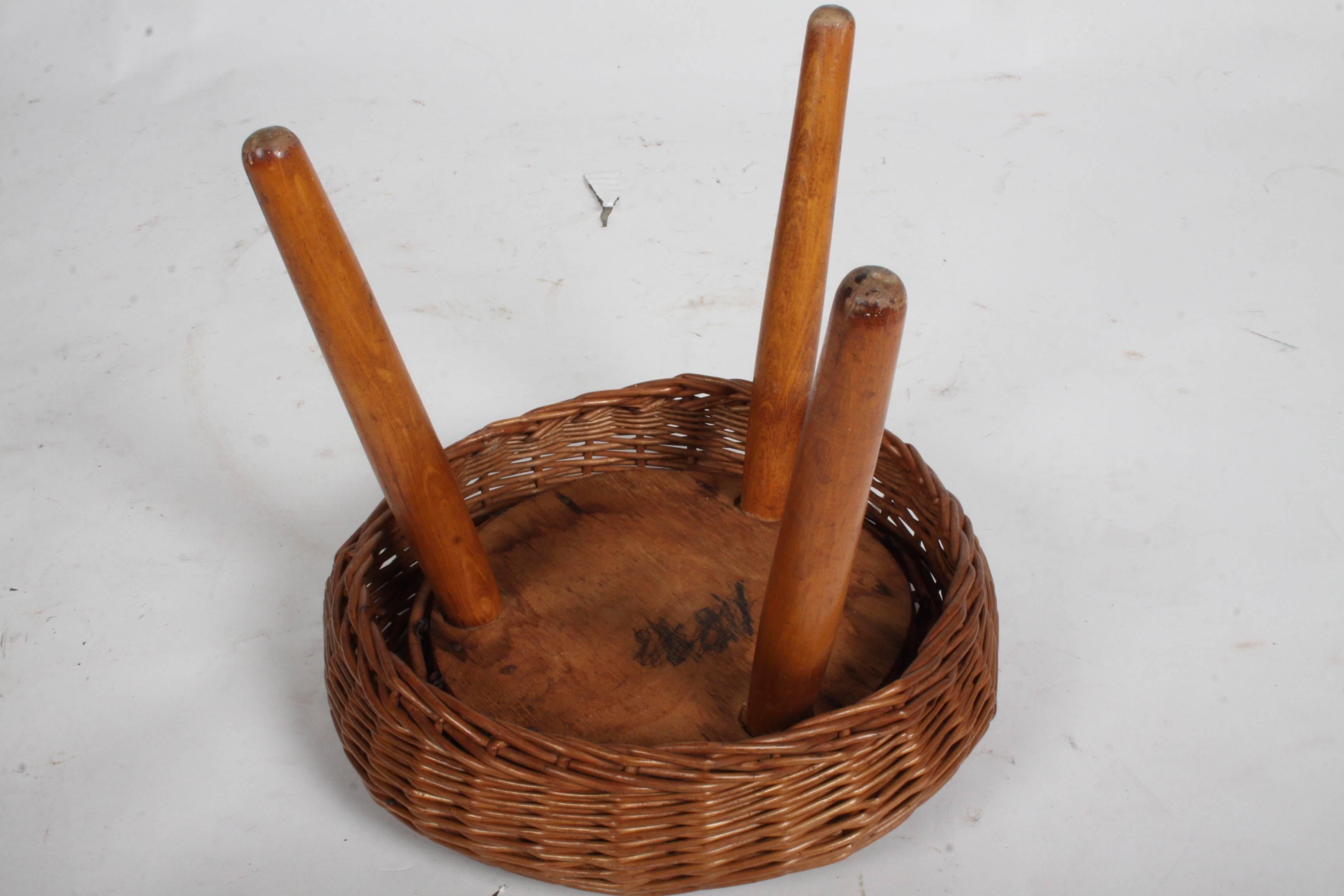 tony paul wicker stool