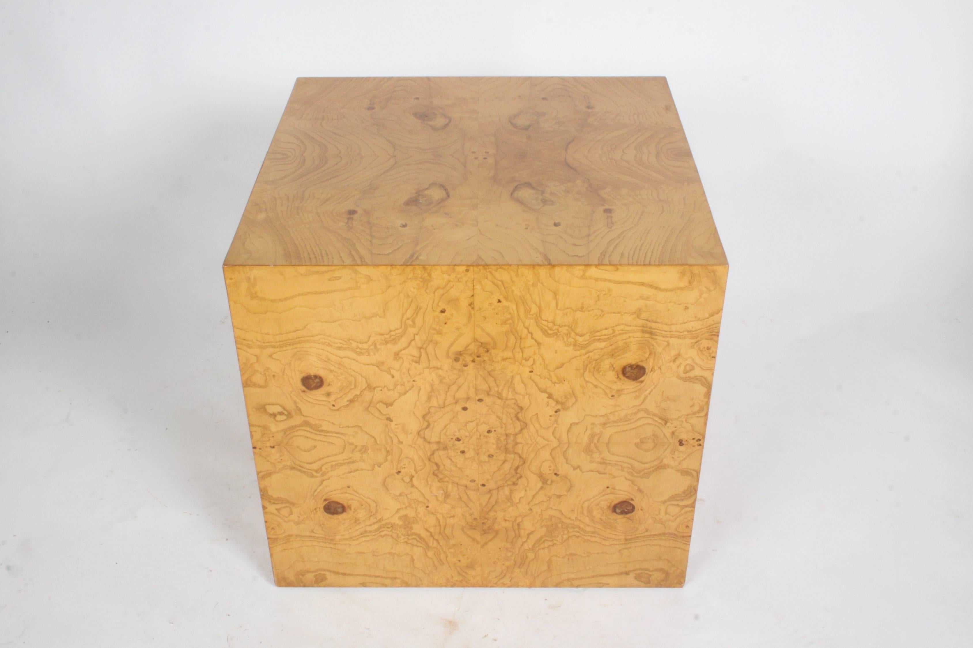 Milo Baughman for Thayer Coggin pair of burl wood cube end tables. Only one photographed. Can be used for end tables, nightstands or display cubes.
