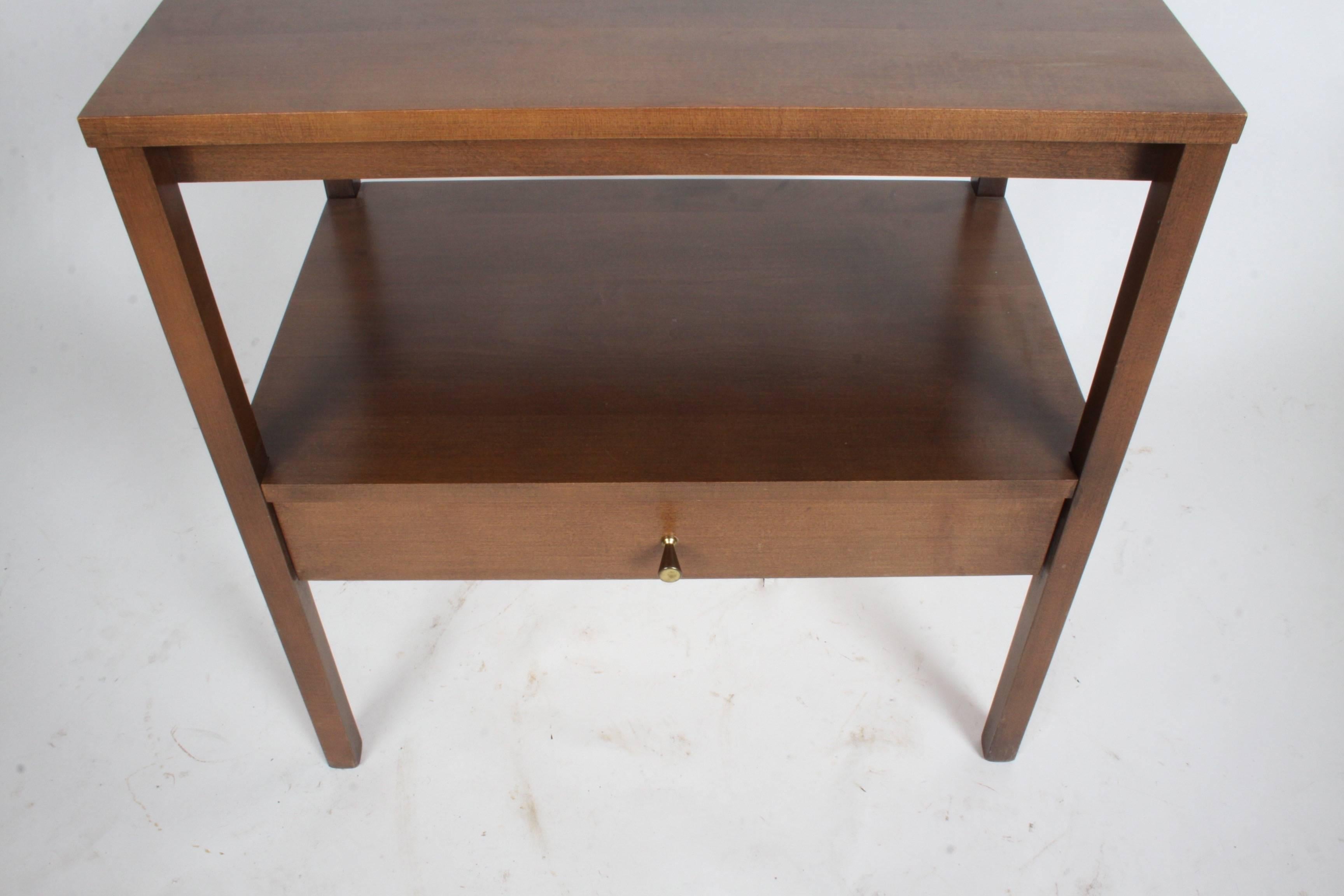 Mid-Century Modern Paul McCobb Single End Table or Nightstand for Planner Group