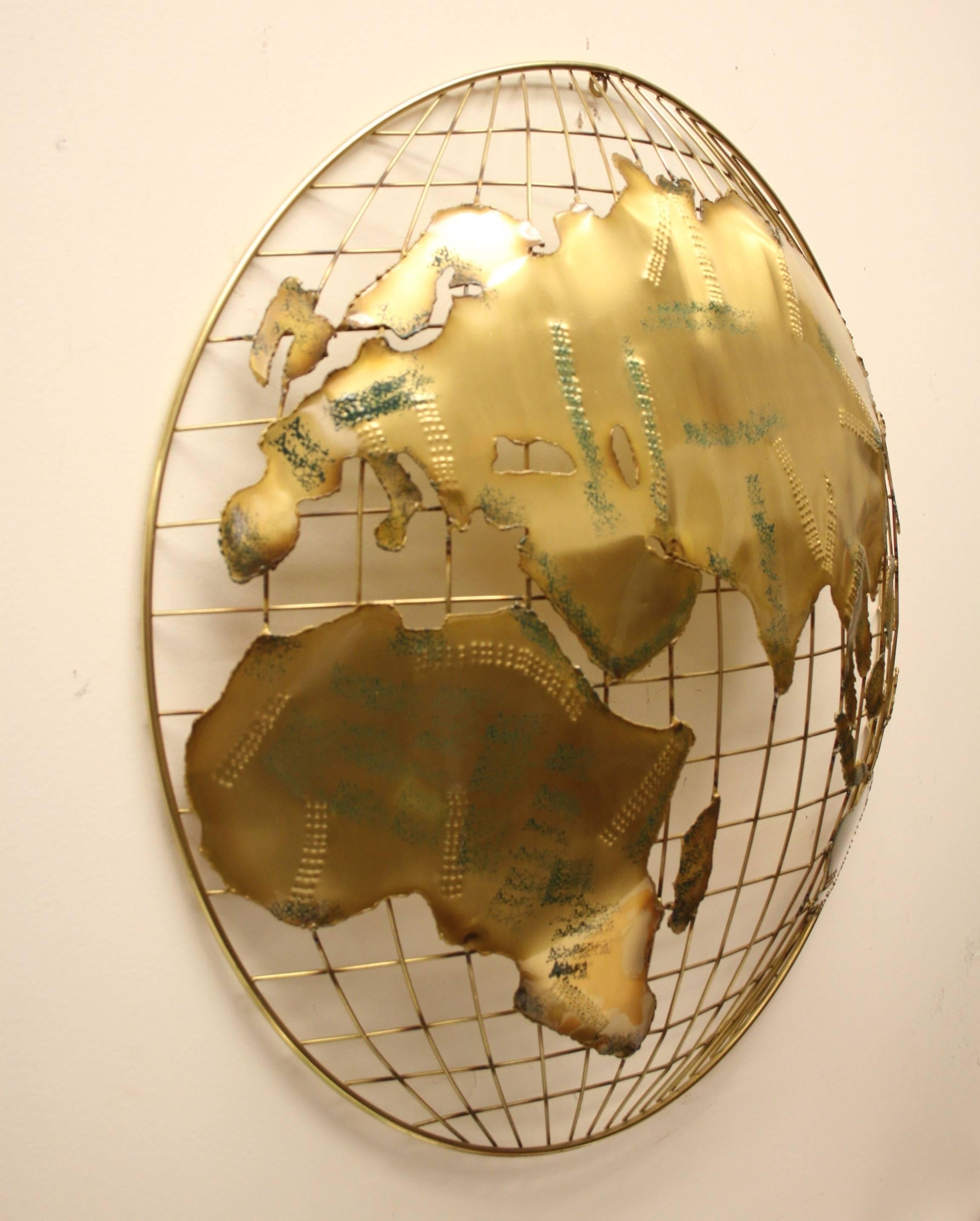 North American Pair of C. Jere Brass Globe Sphere Wall Sculptures, circa 1984 For Sale