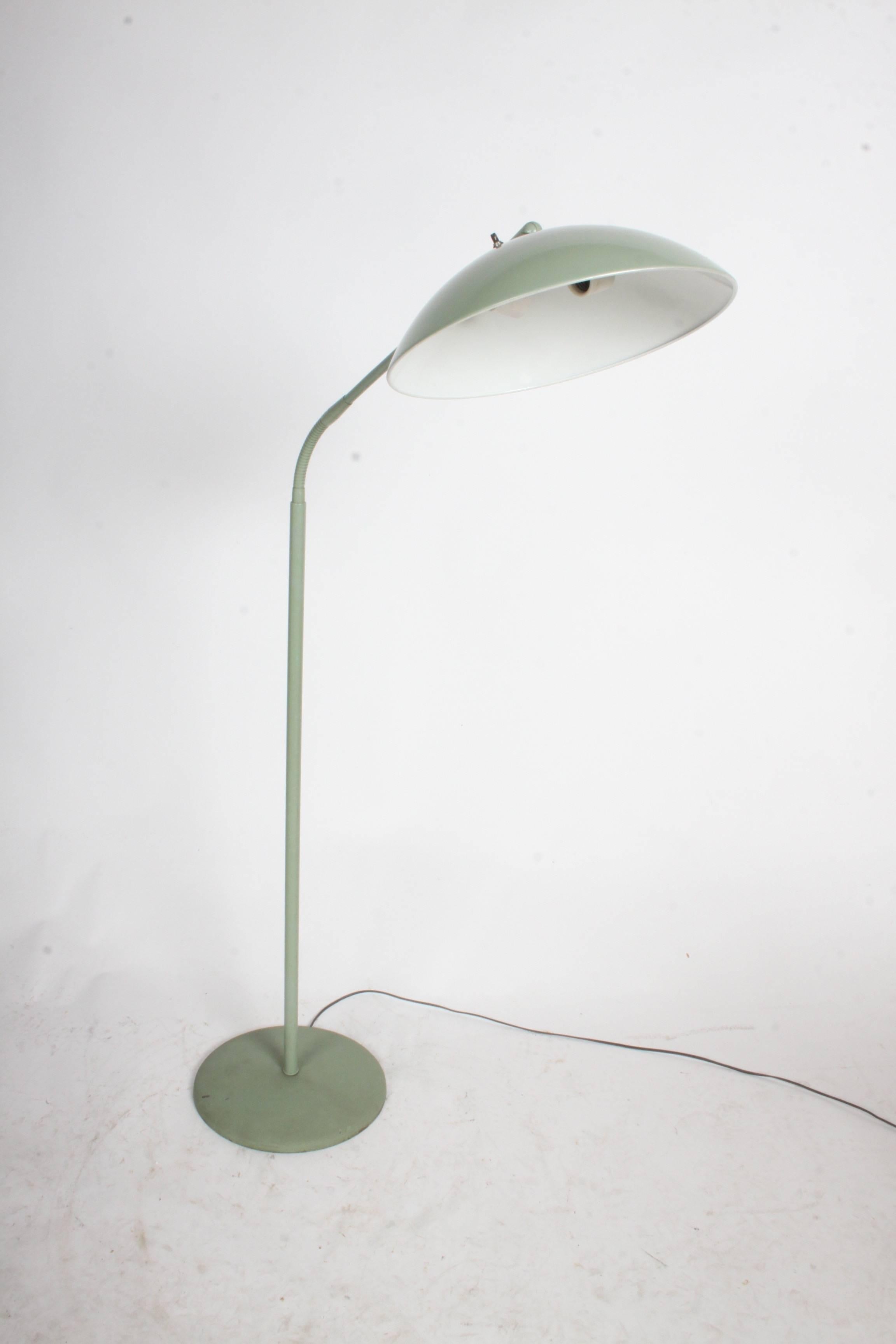 kurt versen lamp