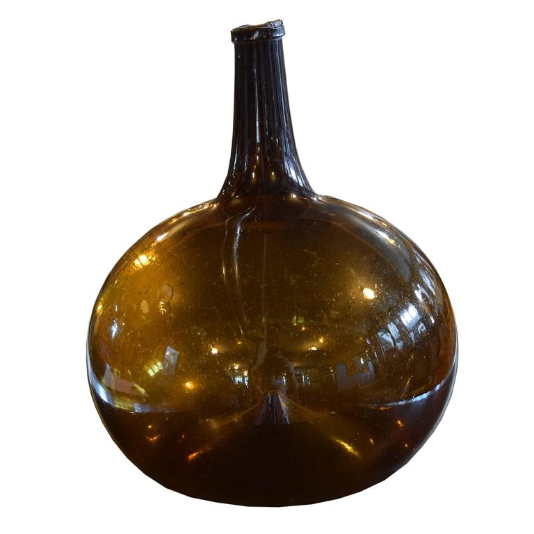 French Handblown Wine Vessel For Sale at 1stDibs