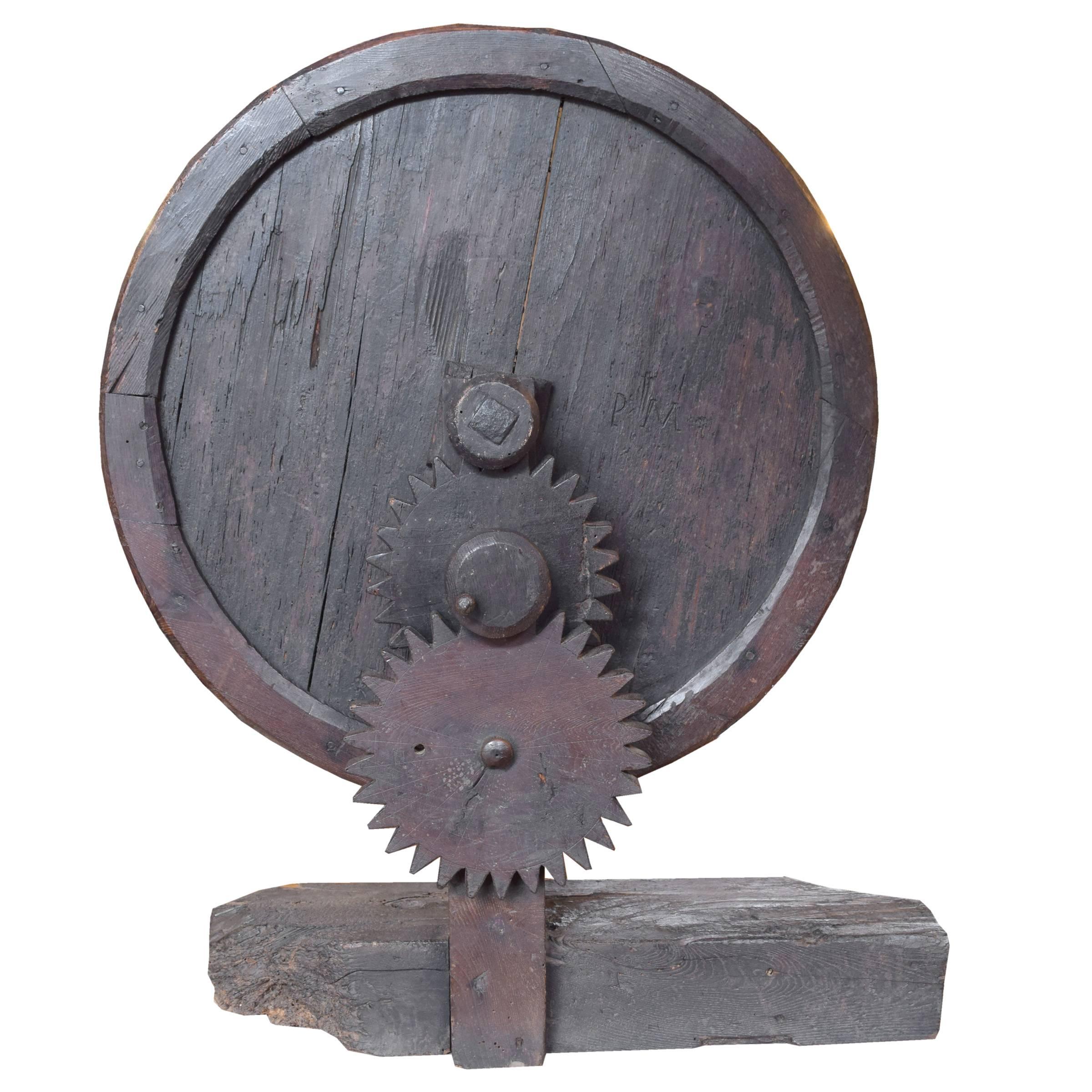 Ancient Italian Wood Gears In Excellent Condition In Chicago, IL
