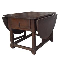 English 18th Century Drop-Leaf Table