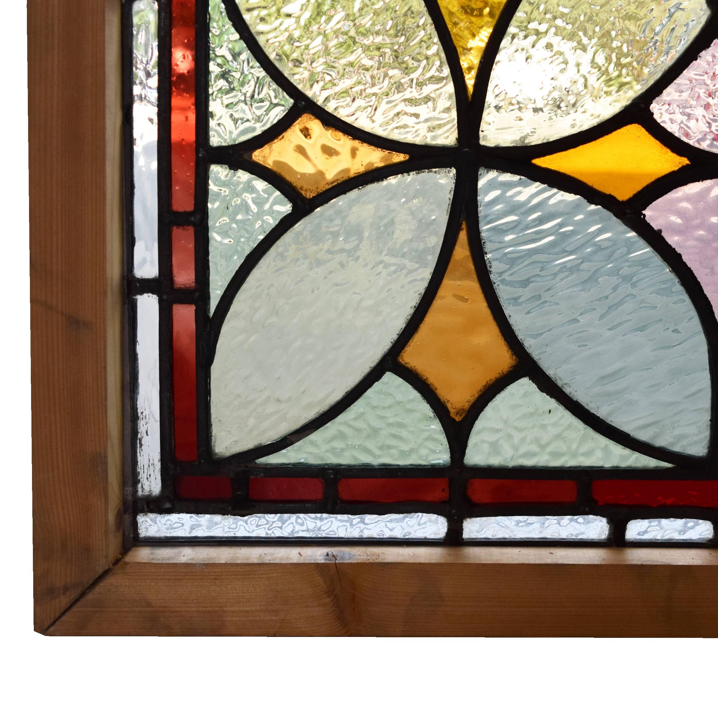 English Art Glass Window In Good Condition In Chicago, IL