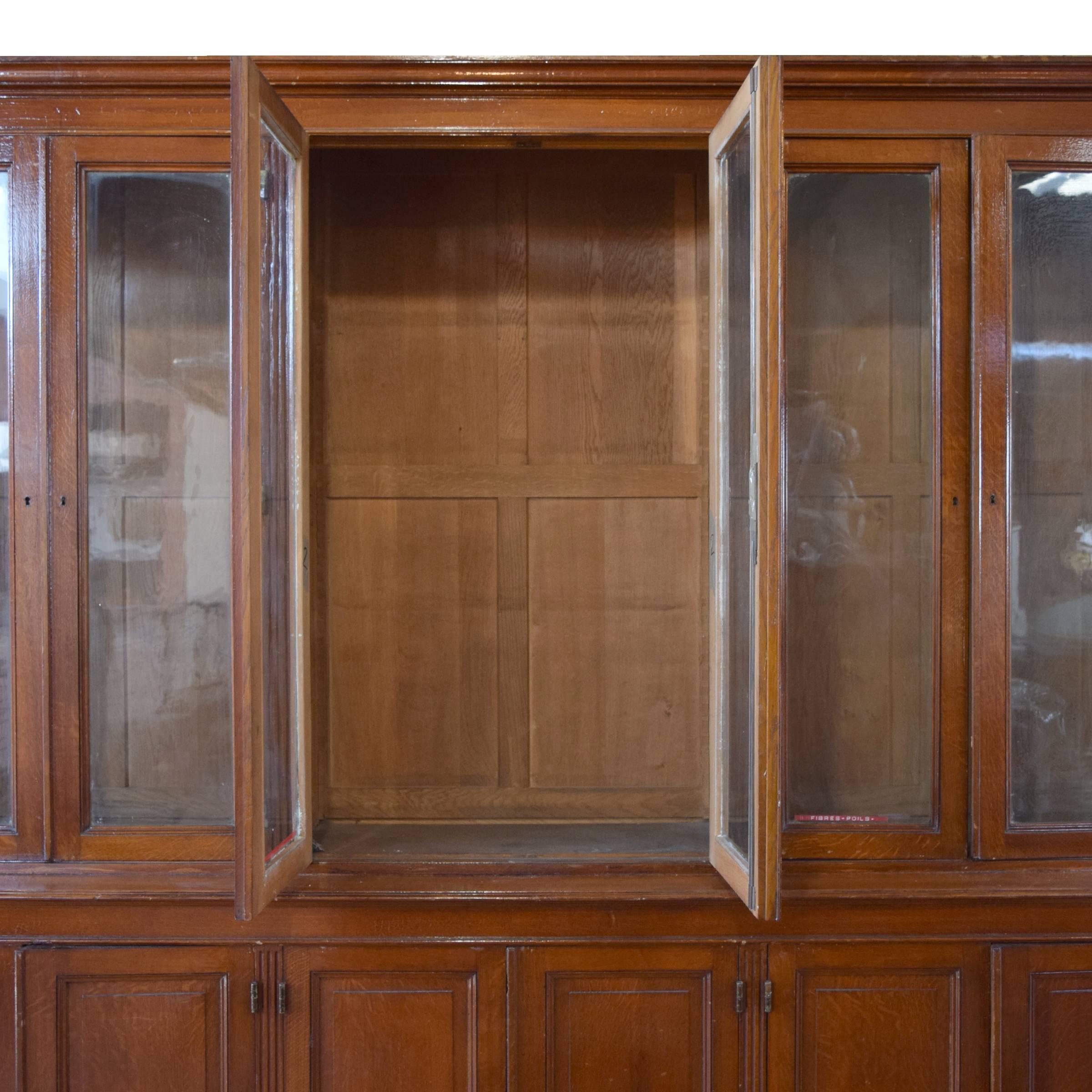 French Oak 12 Display Cabinet In Good Condition In Chicago, IL