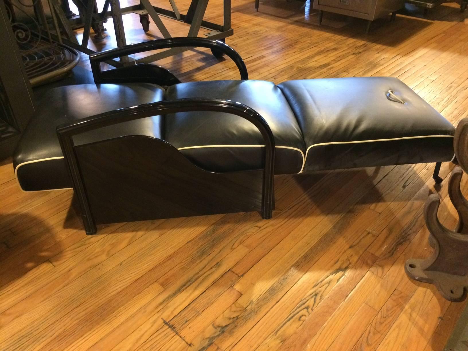 Adjustable Art Deco Lounge Chair 2