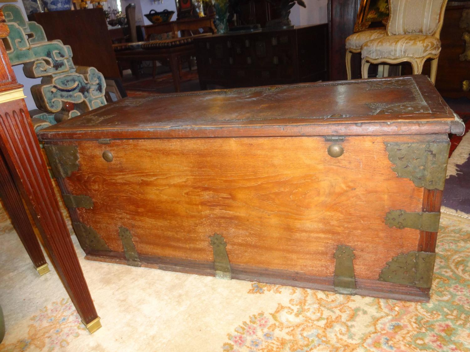 Kuwaiti Chest For Sale at 1stdibs