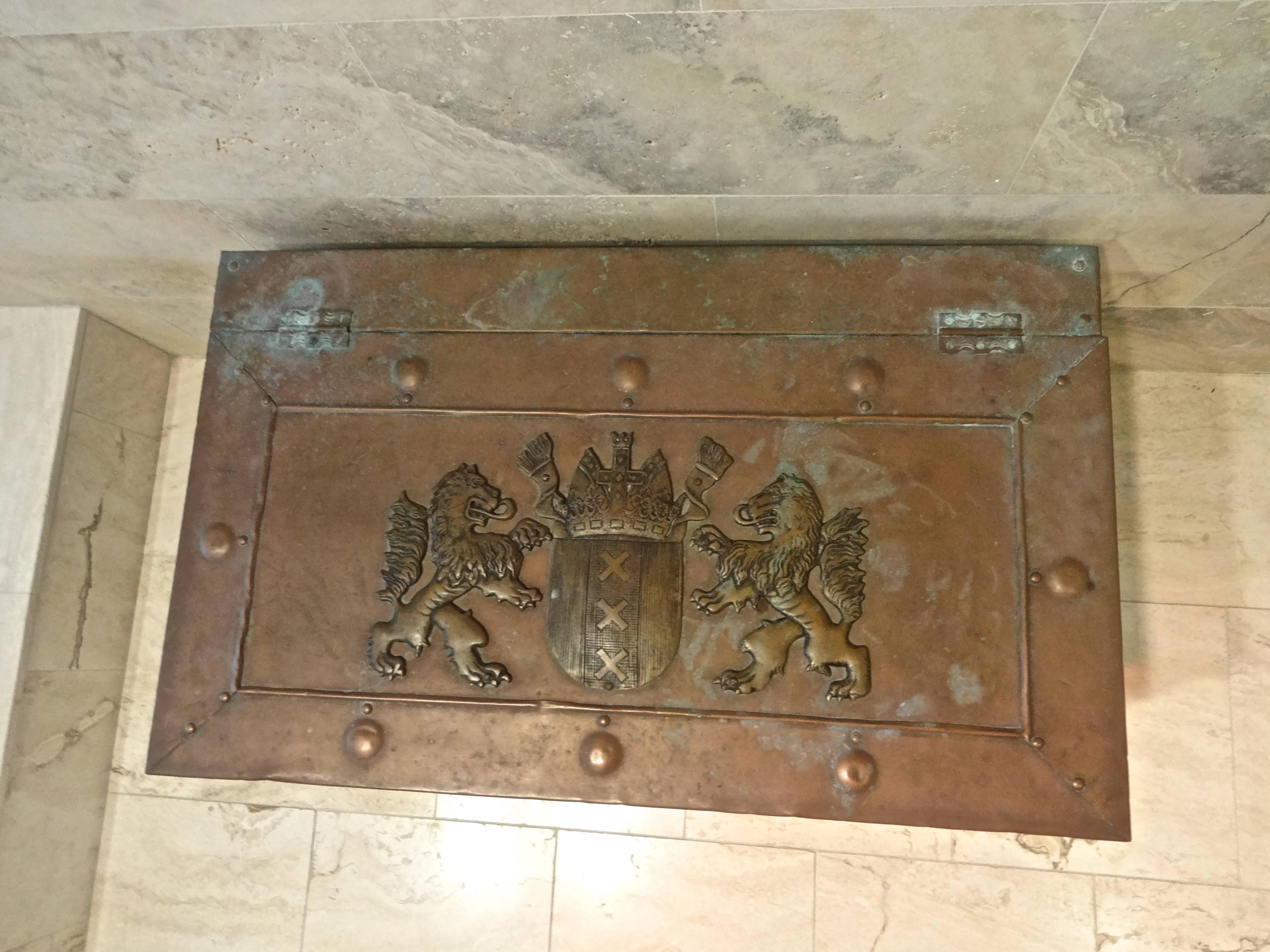 An Amsterdam handmade copper-clad chest or trunk with brass double lion coat of arms (city of Amsterdam) mounted to the top and front.